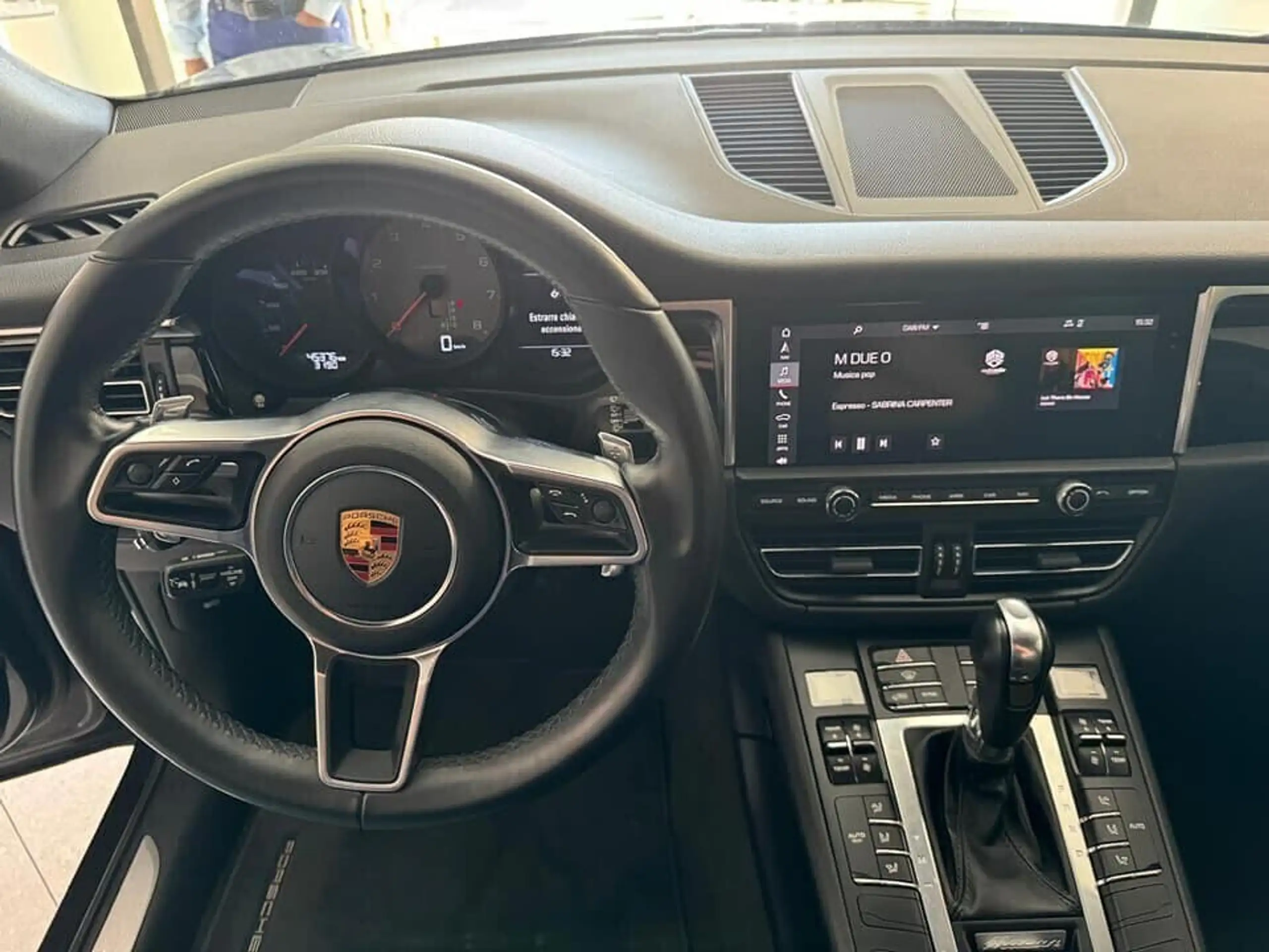 Porsche - Macan