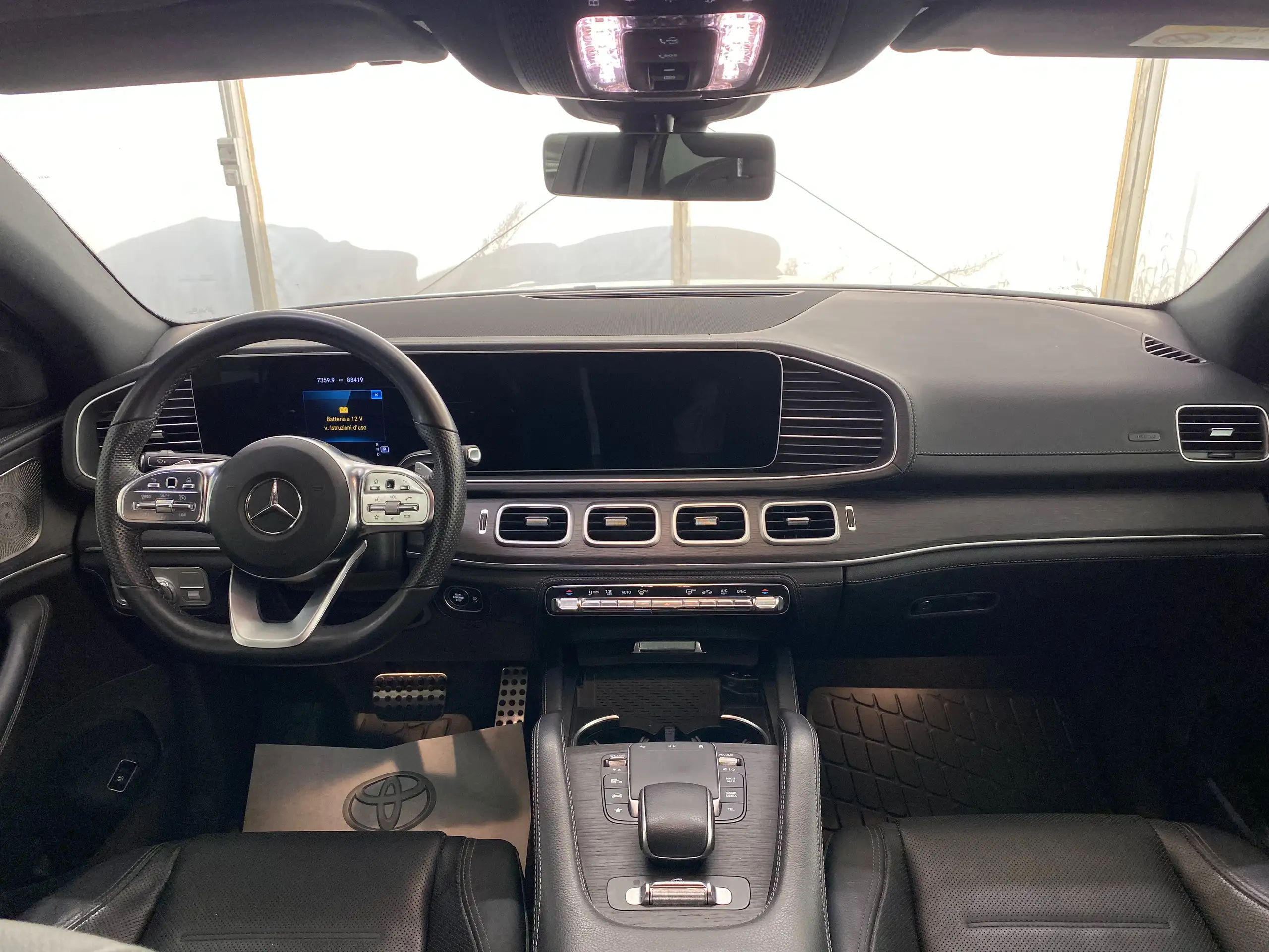 Mercedes-Benz - GLE 350