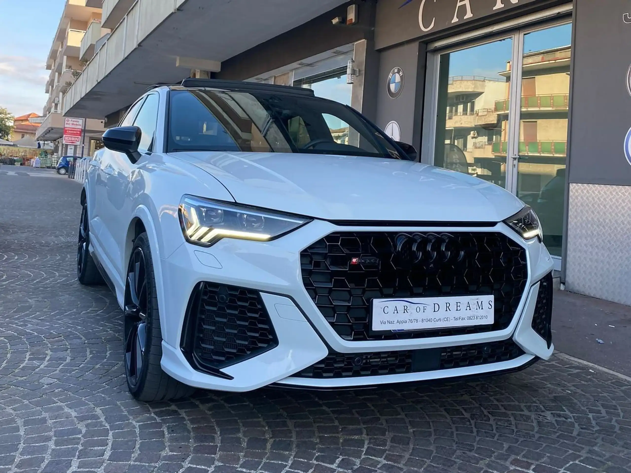 Audi - RS Q3