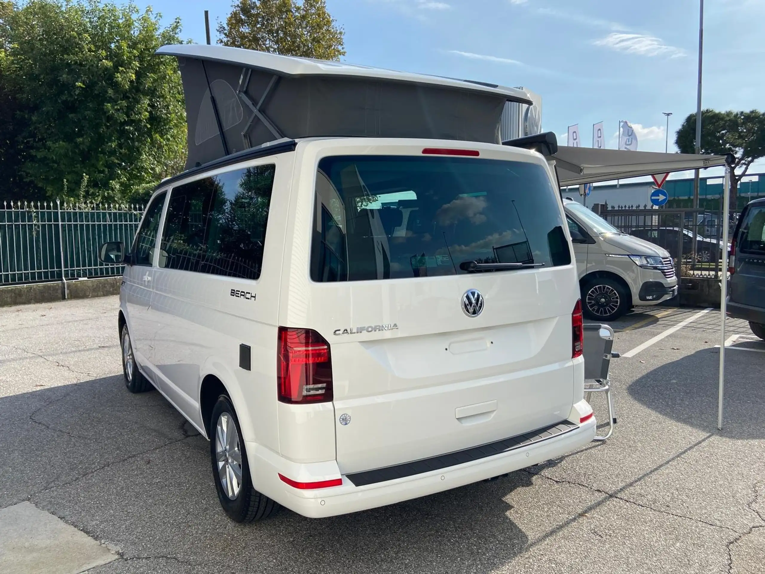 Volkswagen - T6.1 California