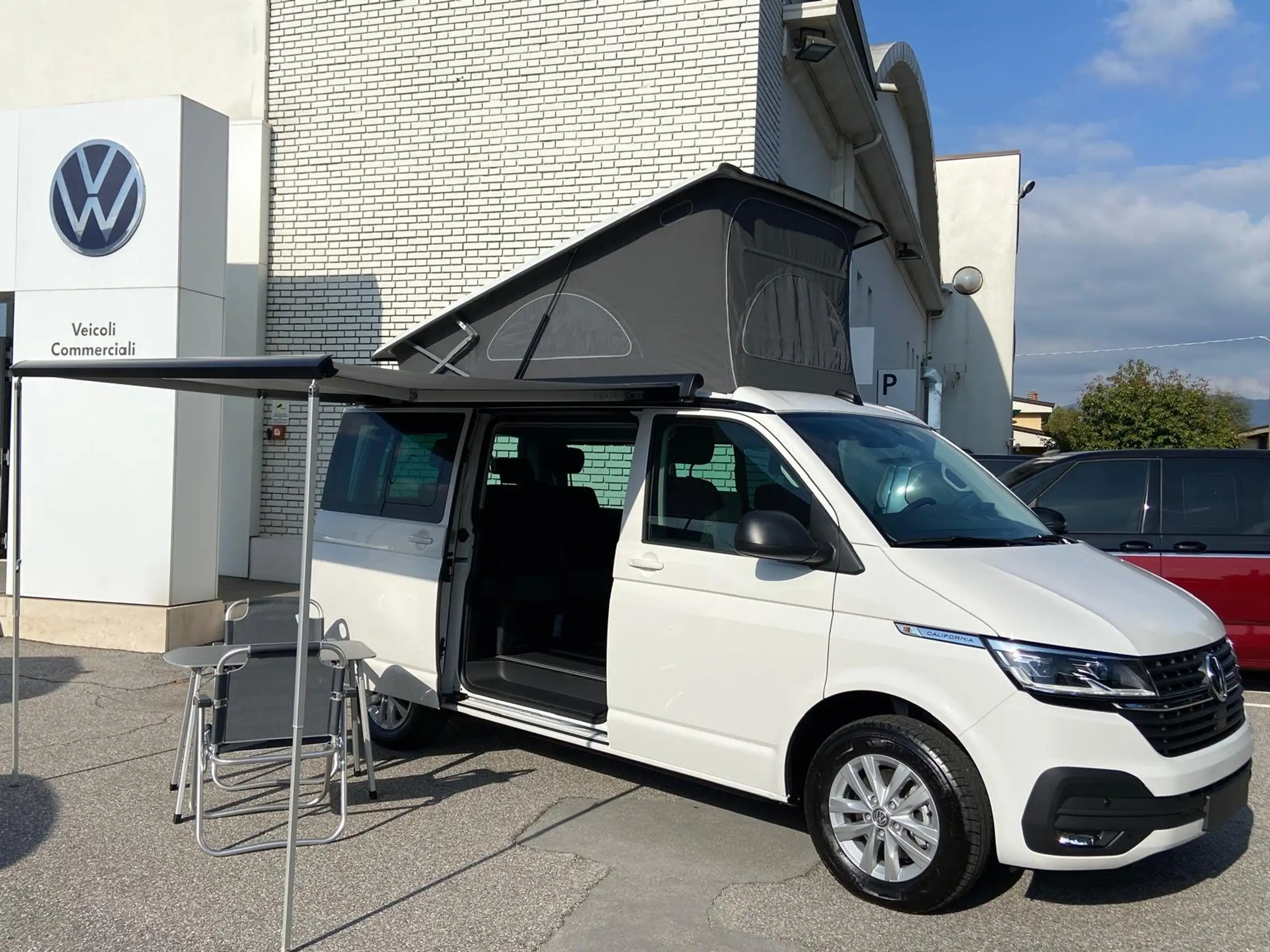 Volkswagen - T6.1 California