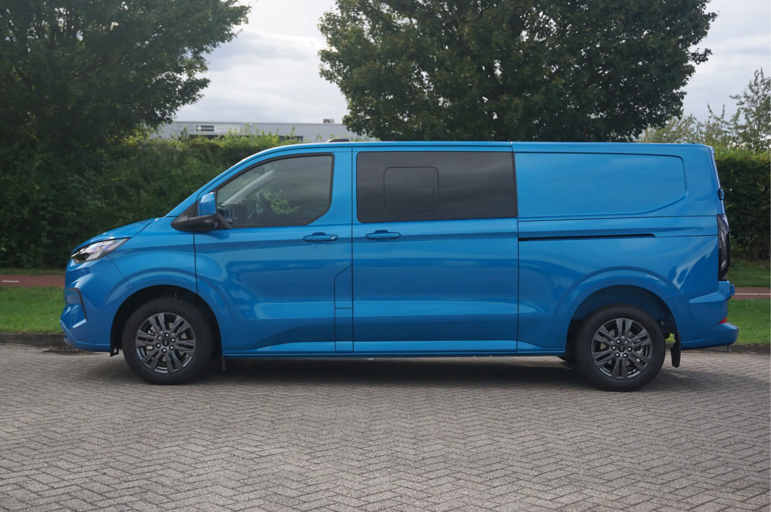 Ford - Transit Custom