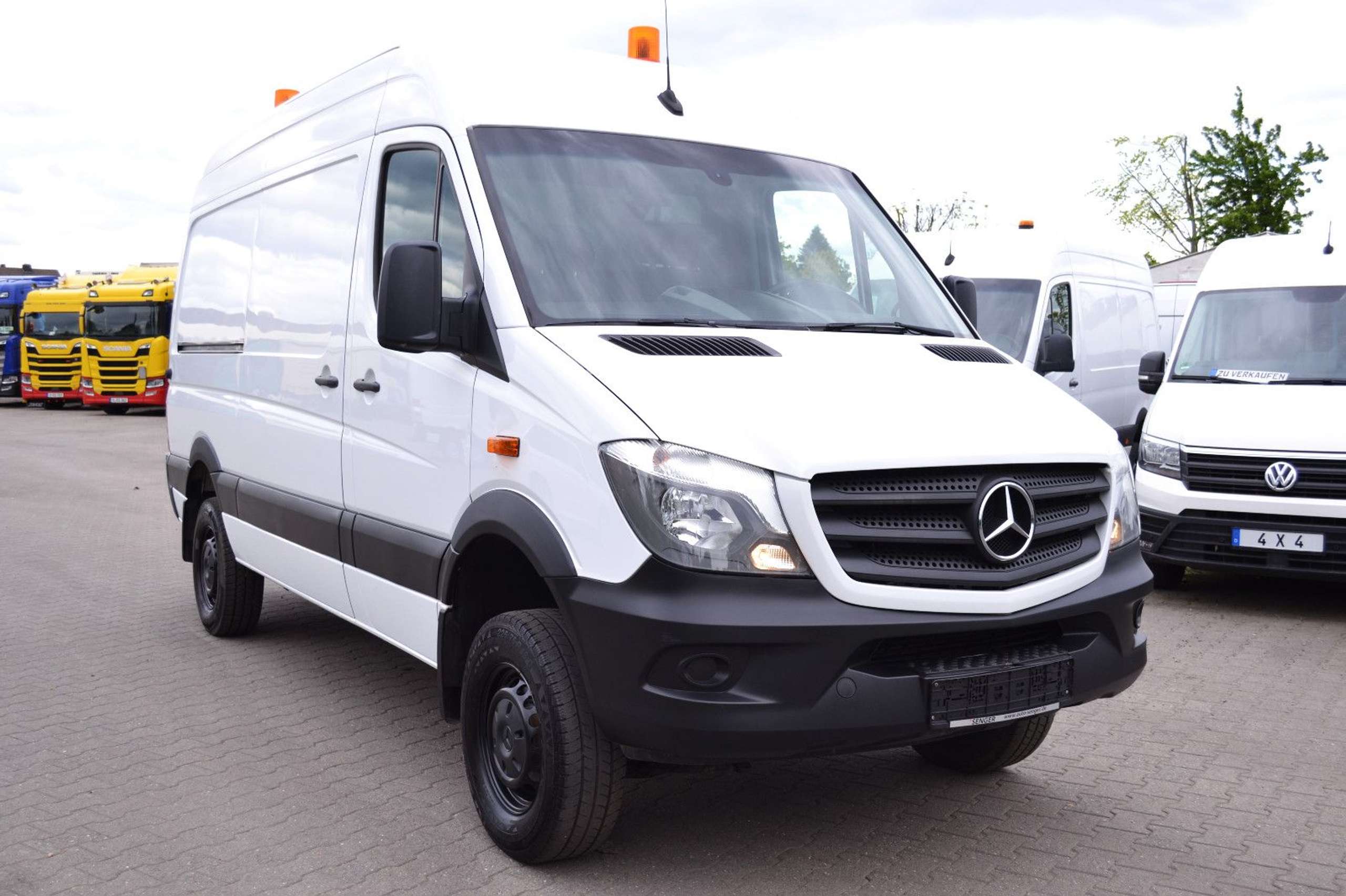 Mercedes-Benz - Sprinter