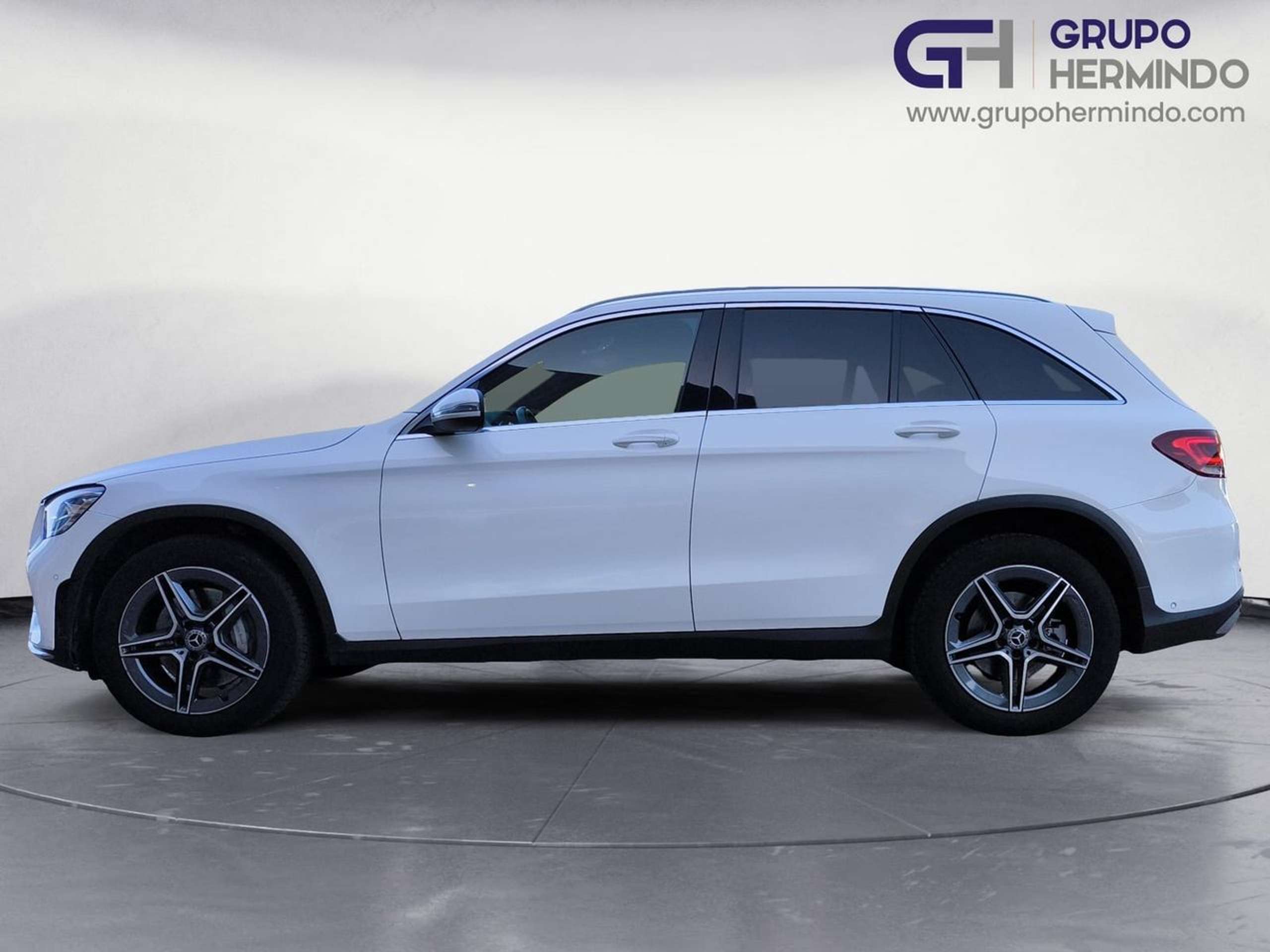 Mercedes-Benz - GLC 220