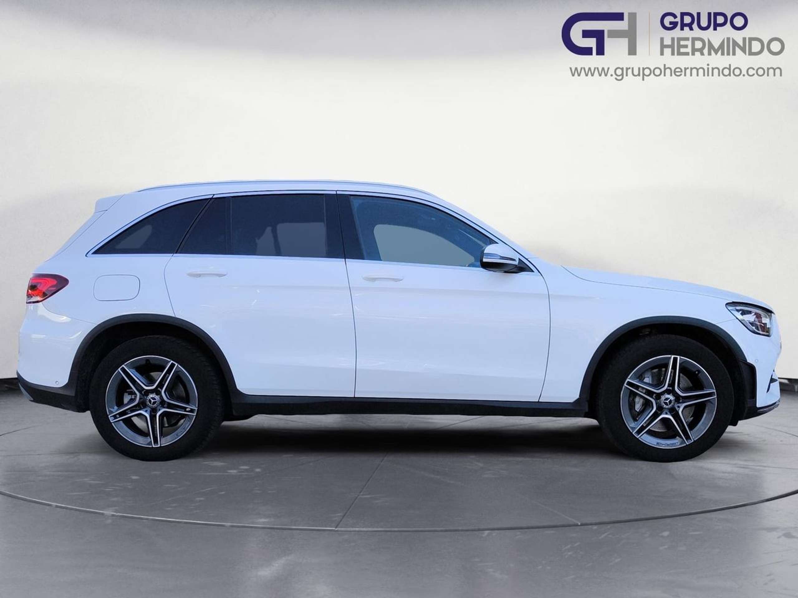 Mercedes-Benz - GLC 220