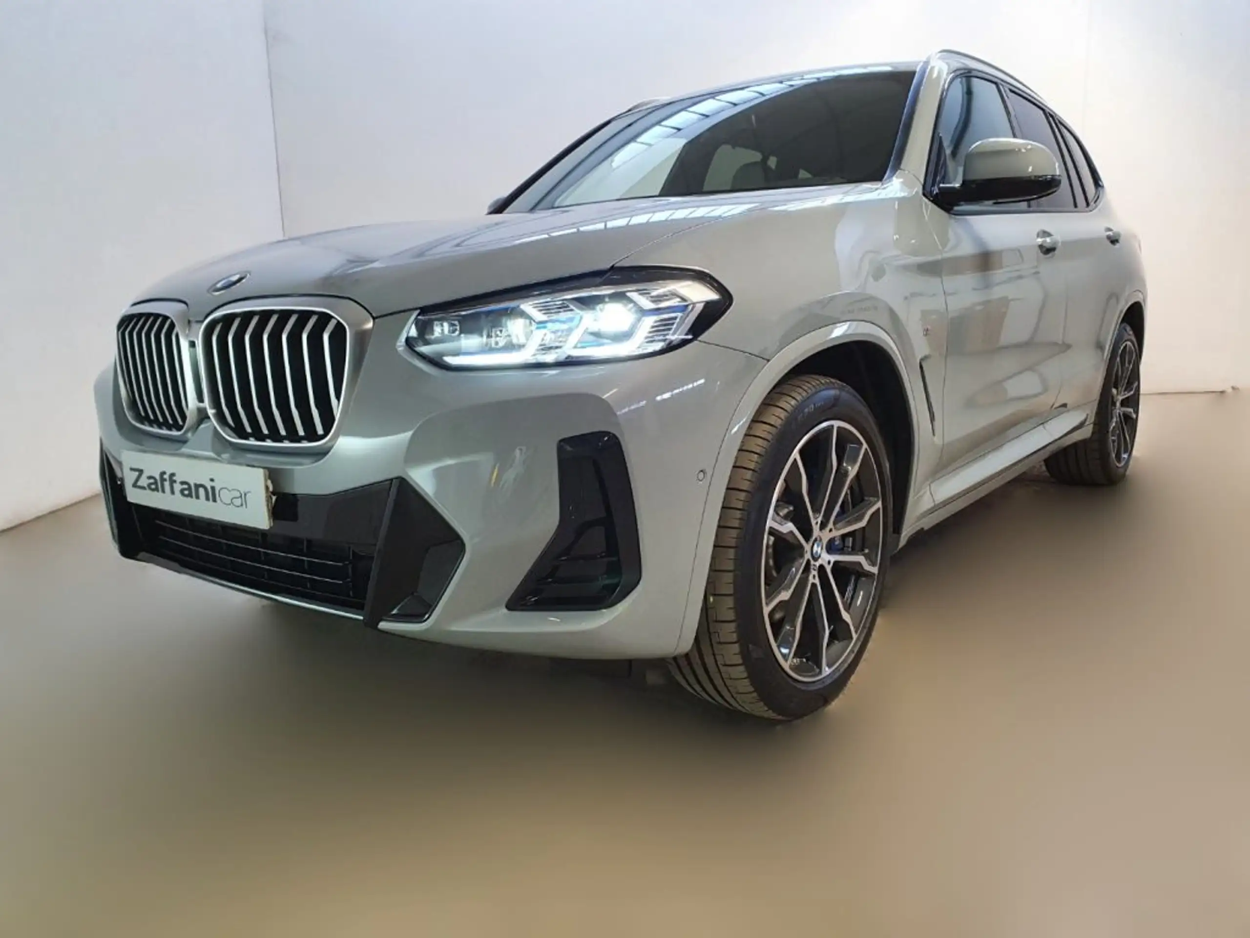 BMW - X3