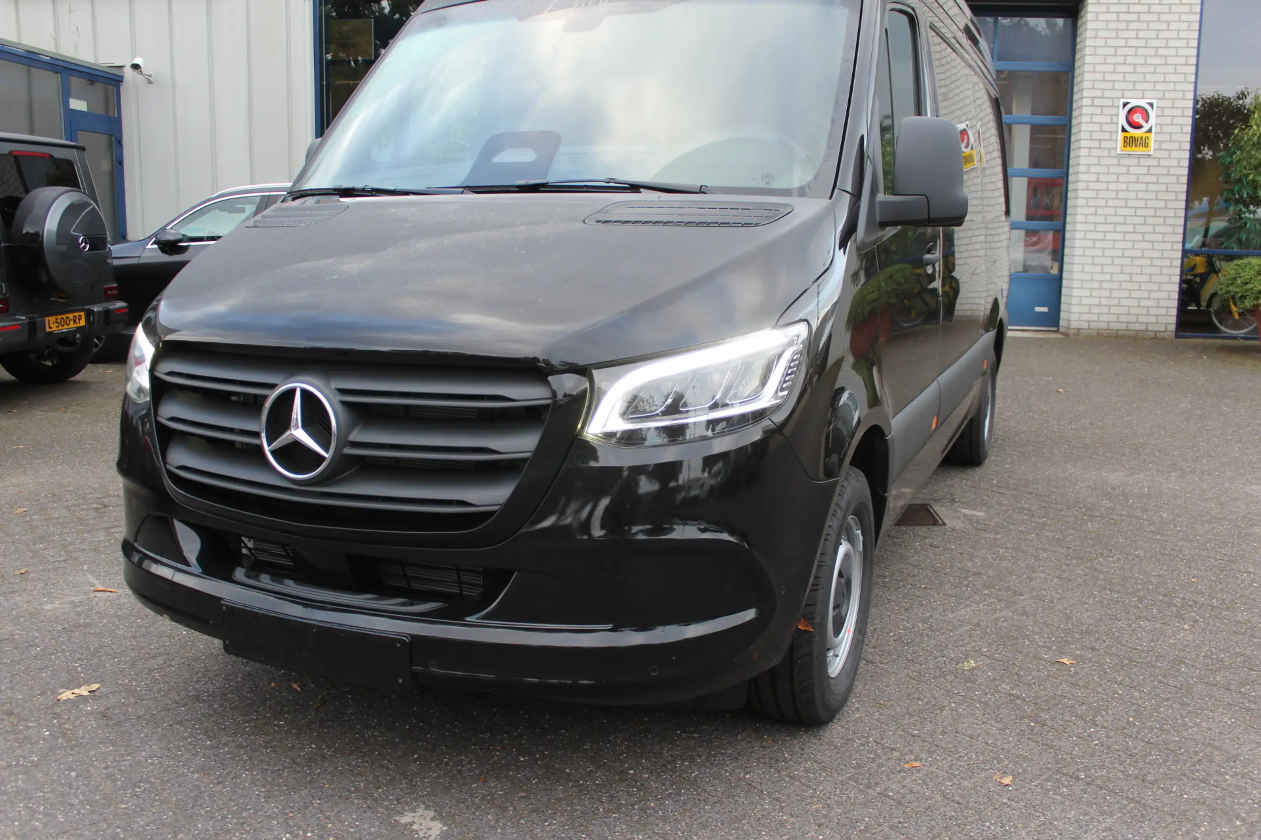 Mercedes-Benz - Sprinter