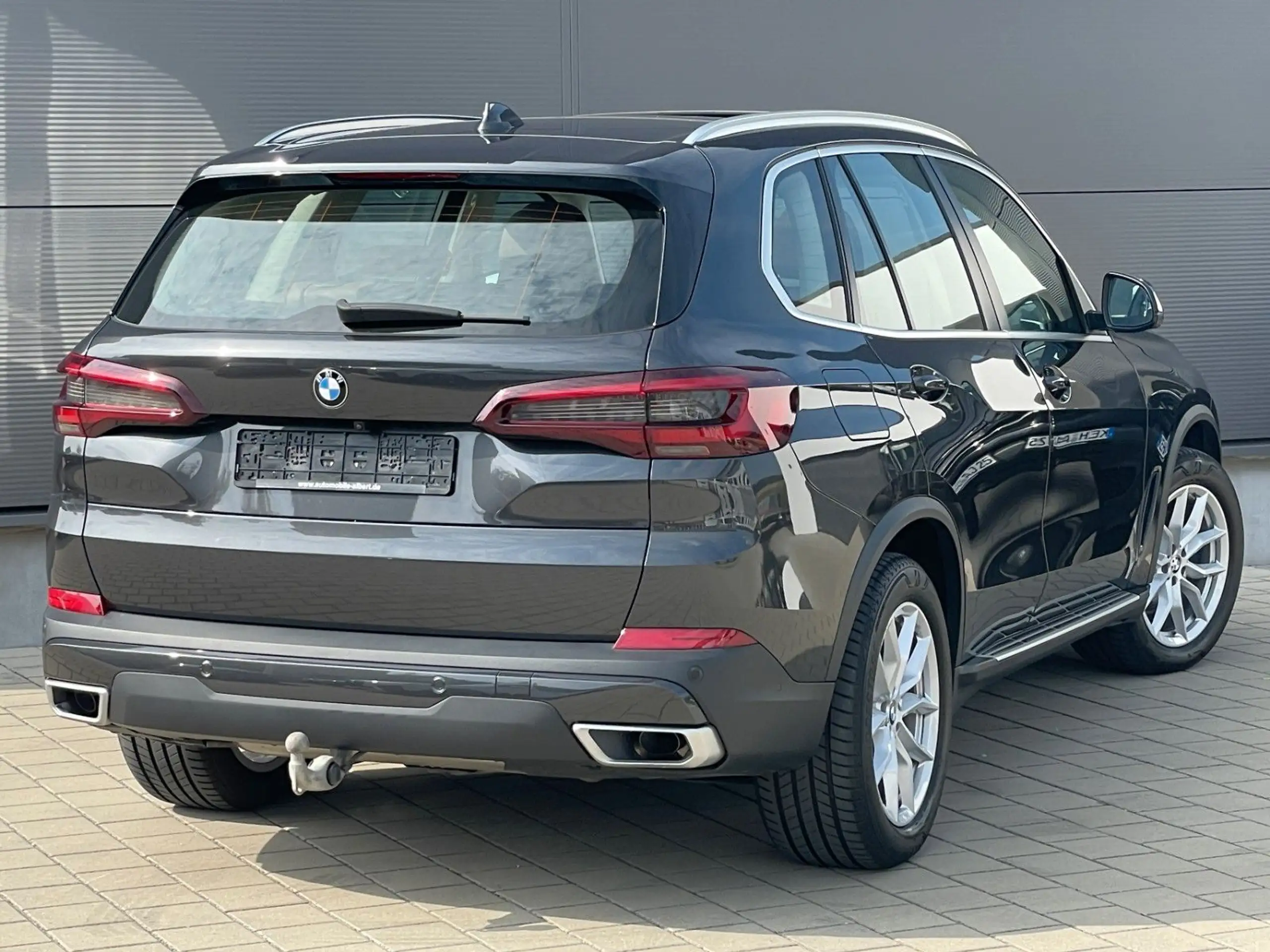 BMW - X5