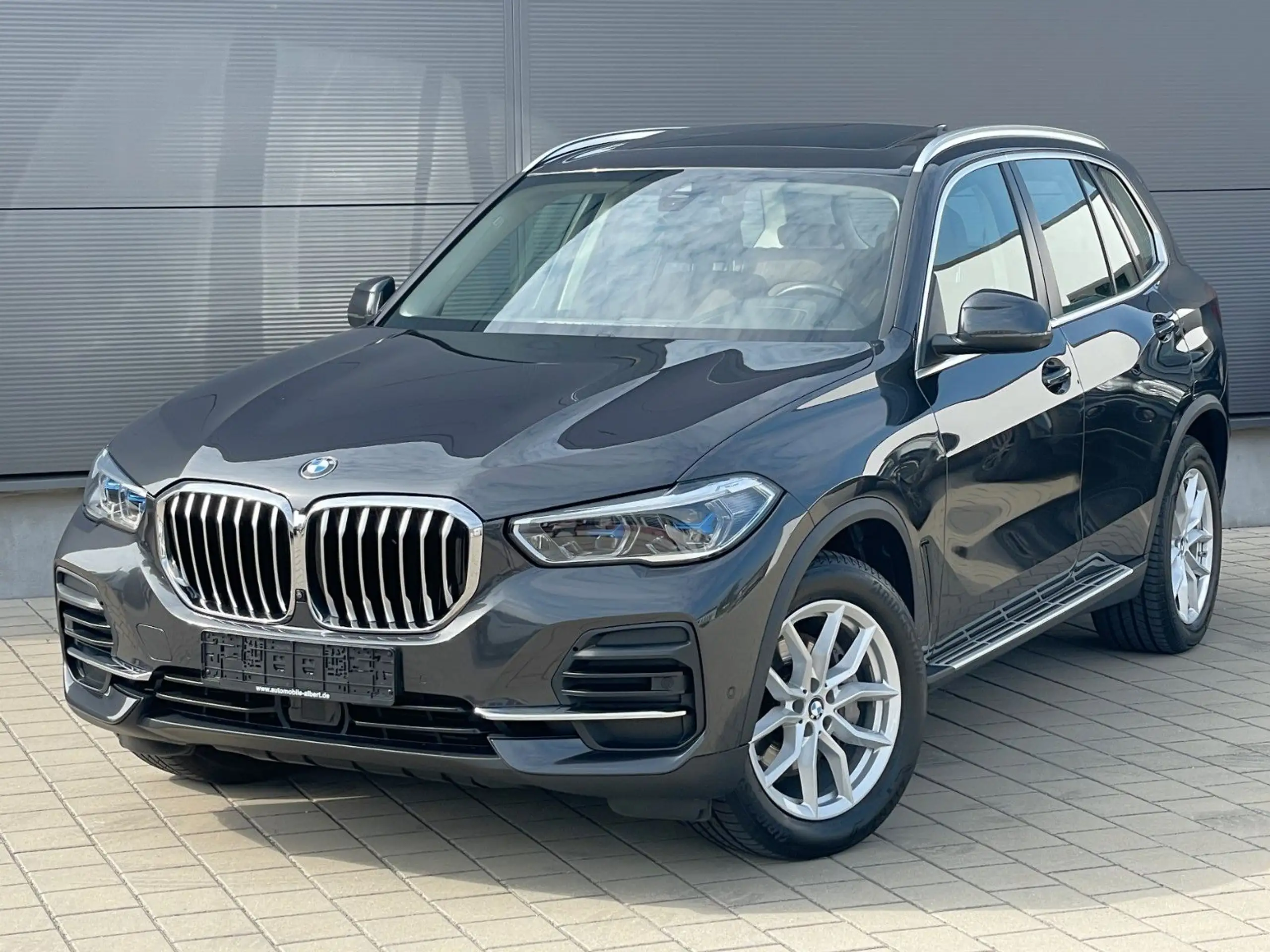 BMW - X5