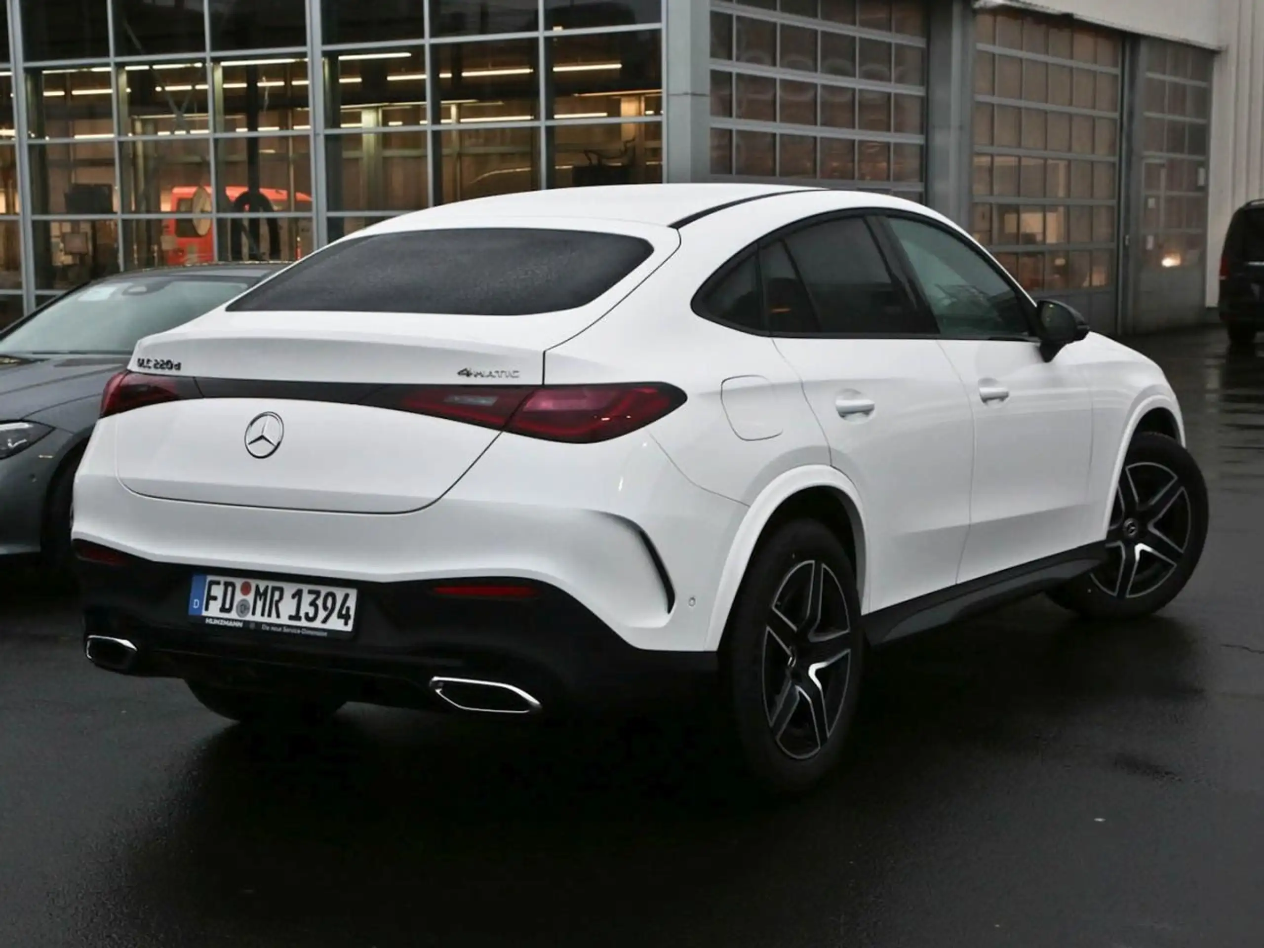 Mercedes-Benz - GLC 220