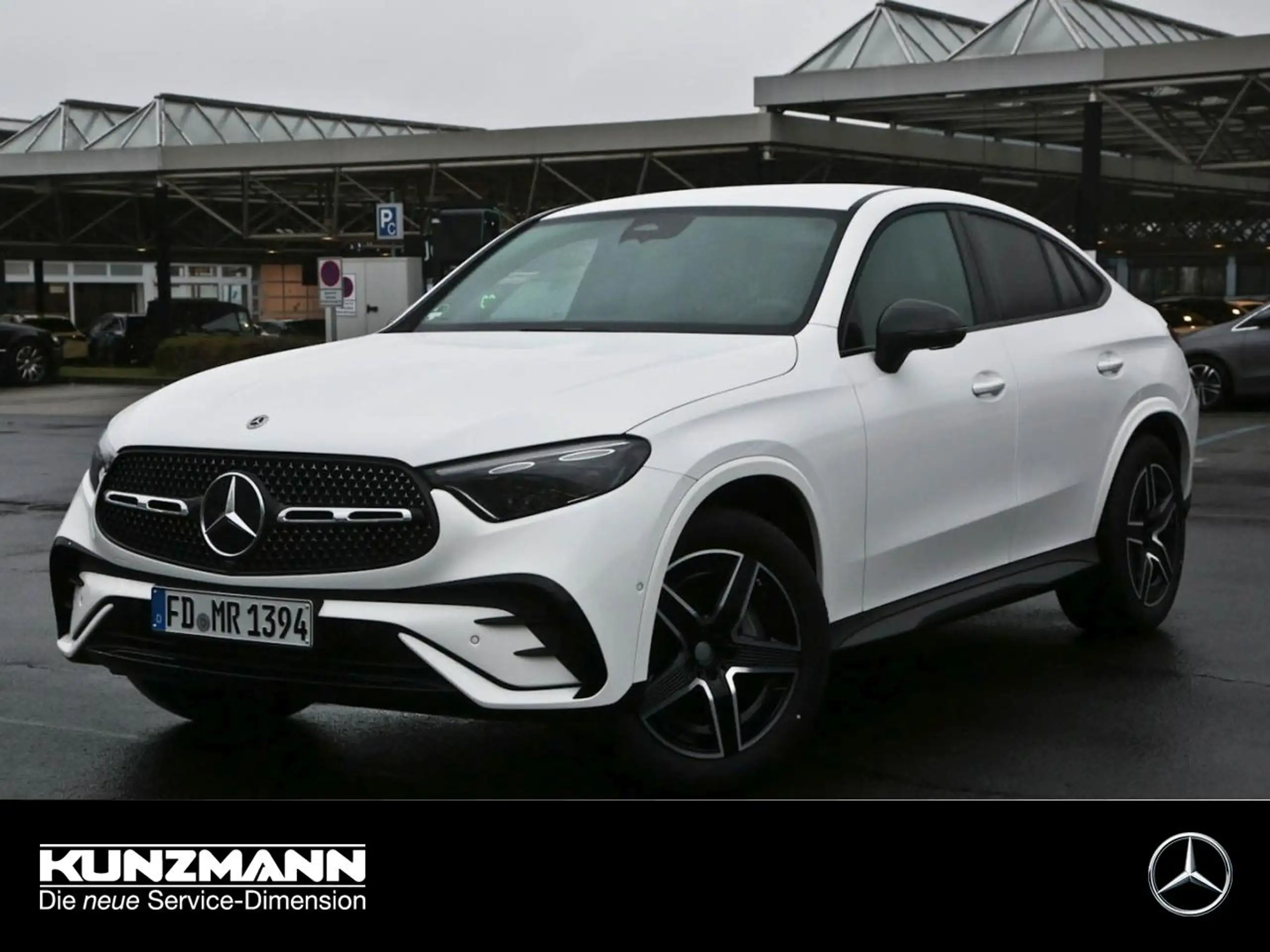 Mercedes-Benz - GLC 220