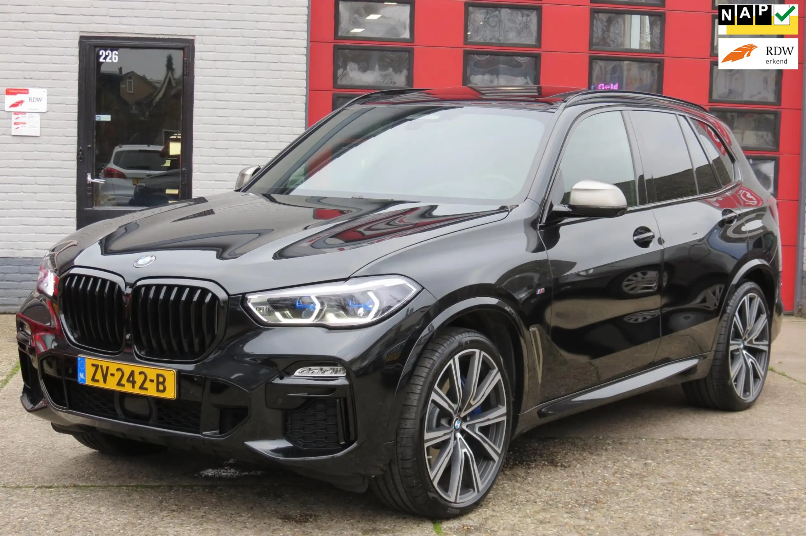 BMW - X5