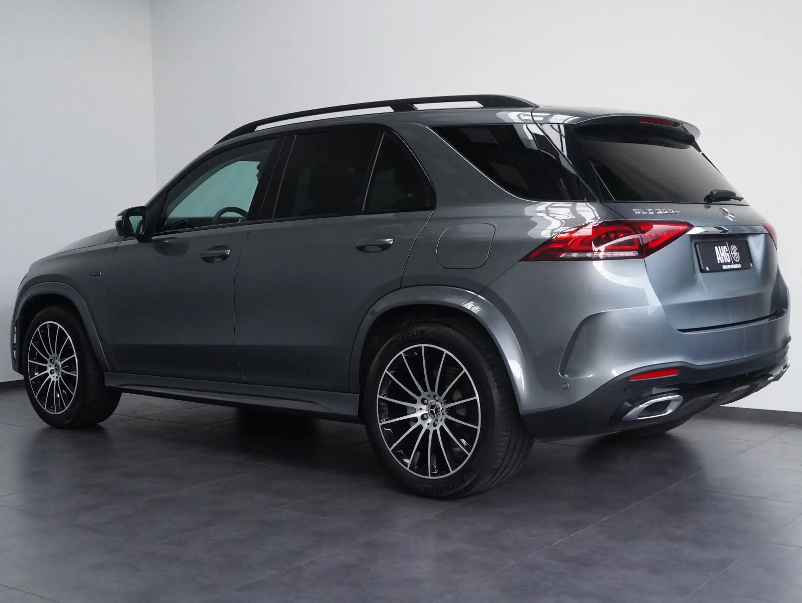 Mercedes-Benz - GLE 350