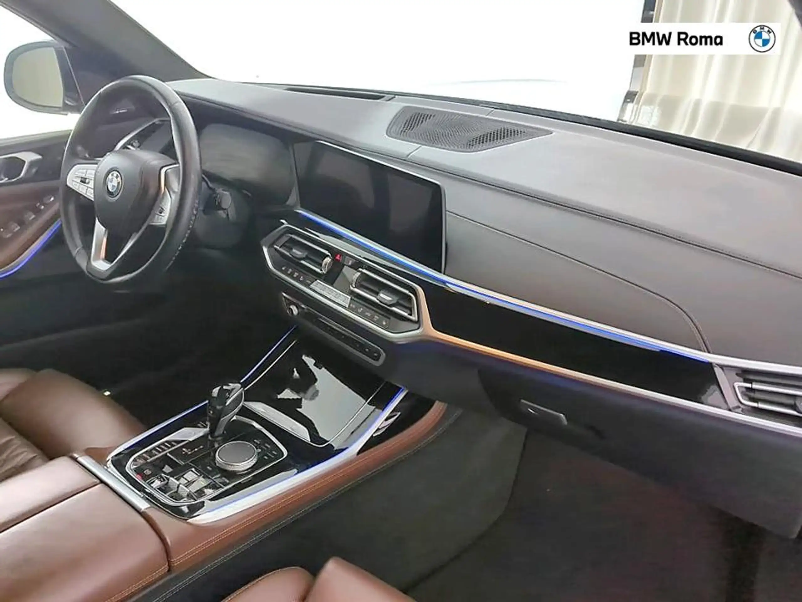 BMW - X7