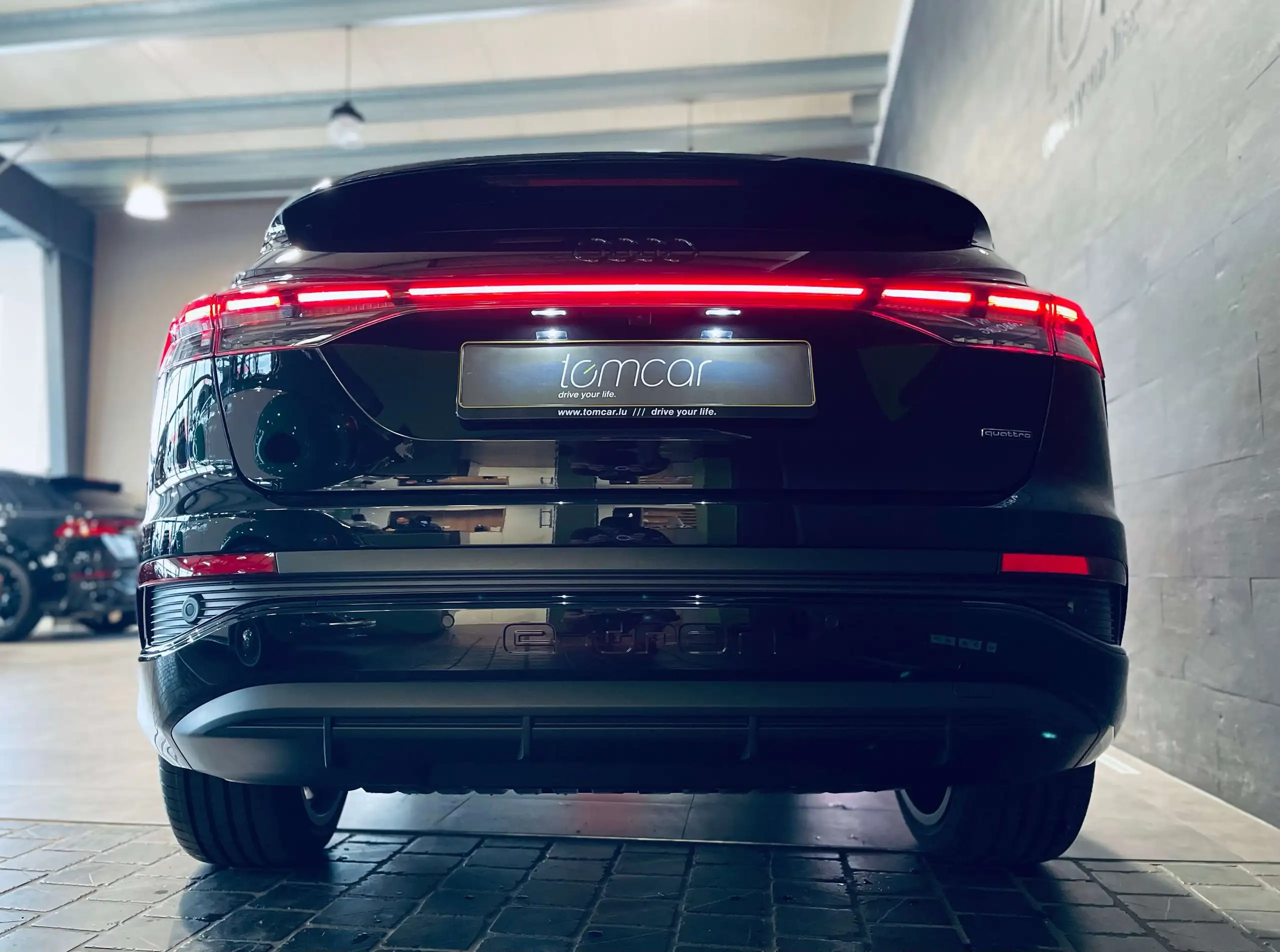 Audi - Q4 e-tron