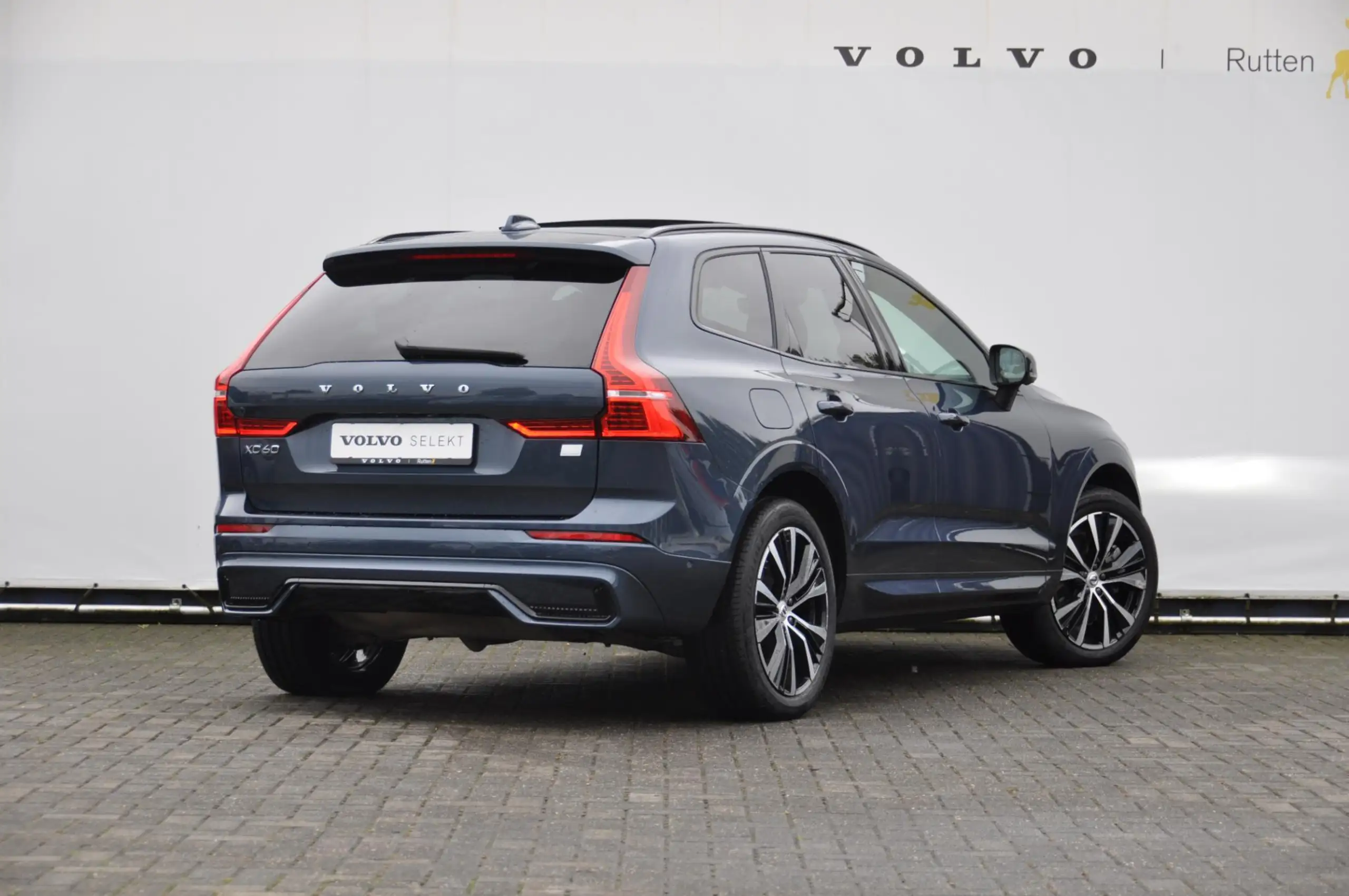 Volvo - XC60