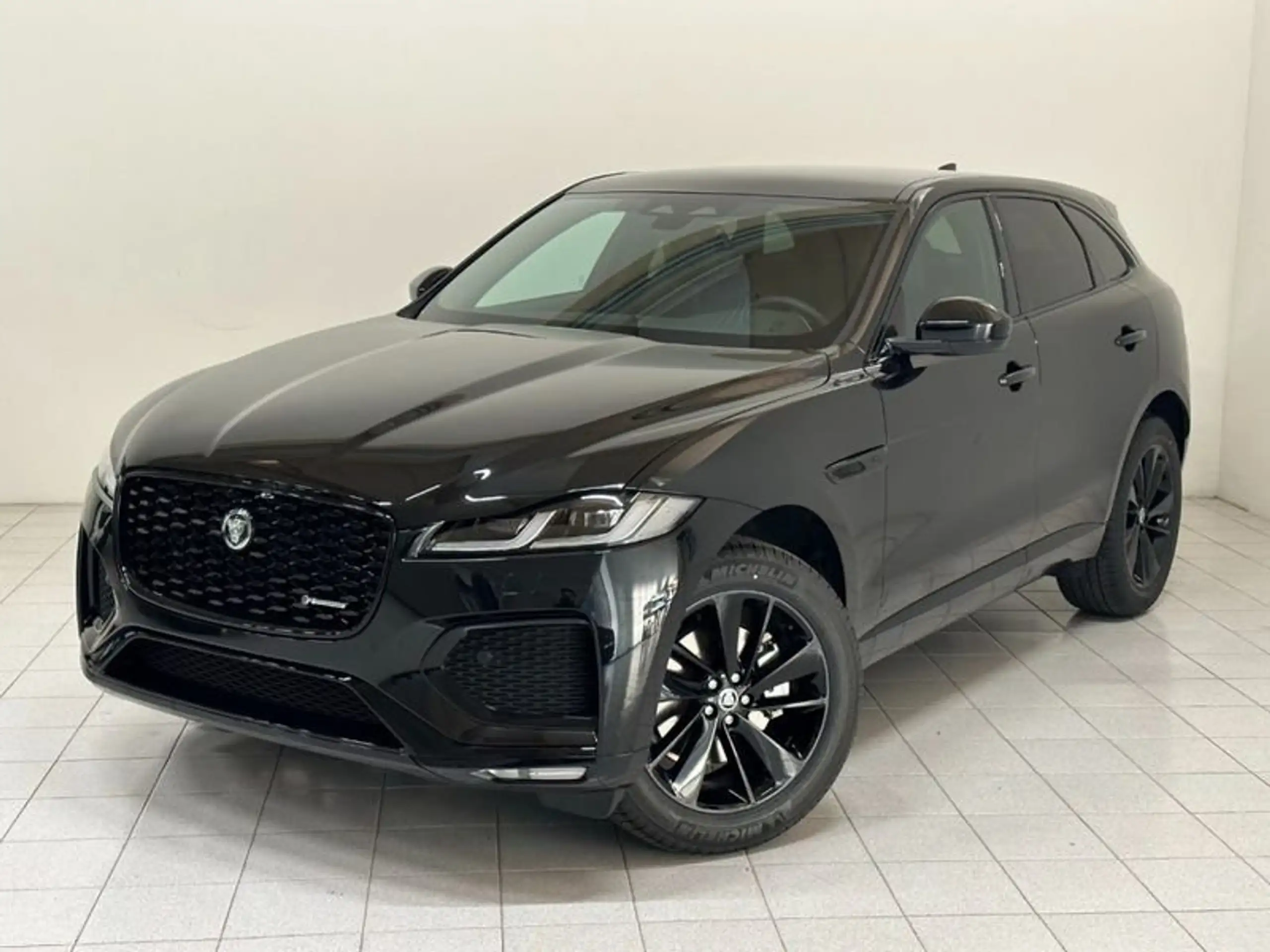 Jaguar - F-Pace