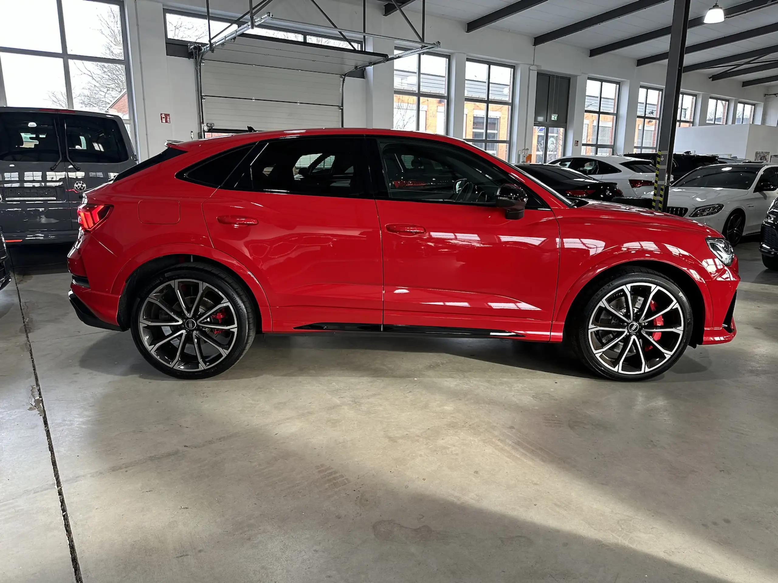 Audi - RS Q3