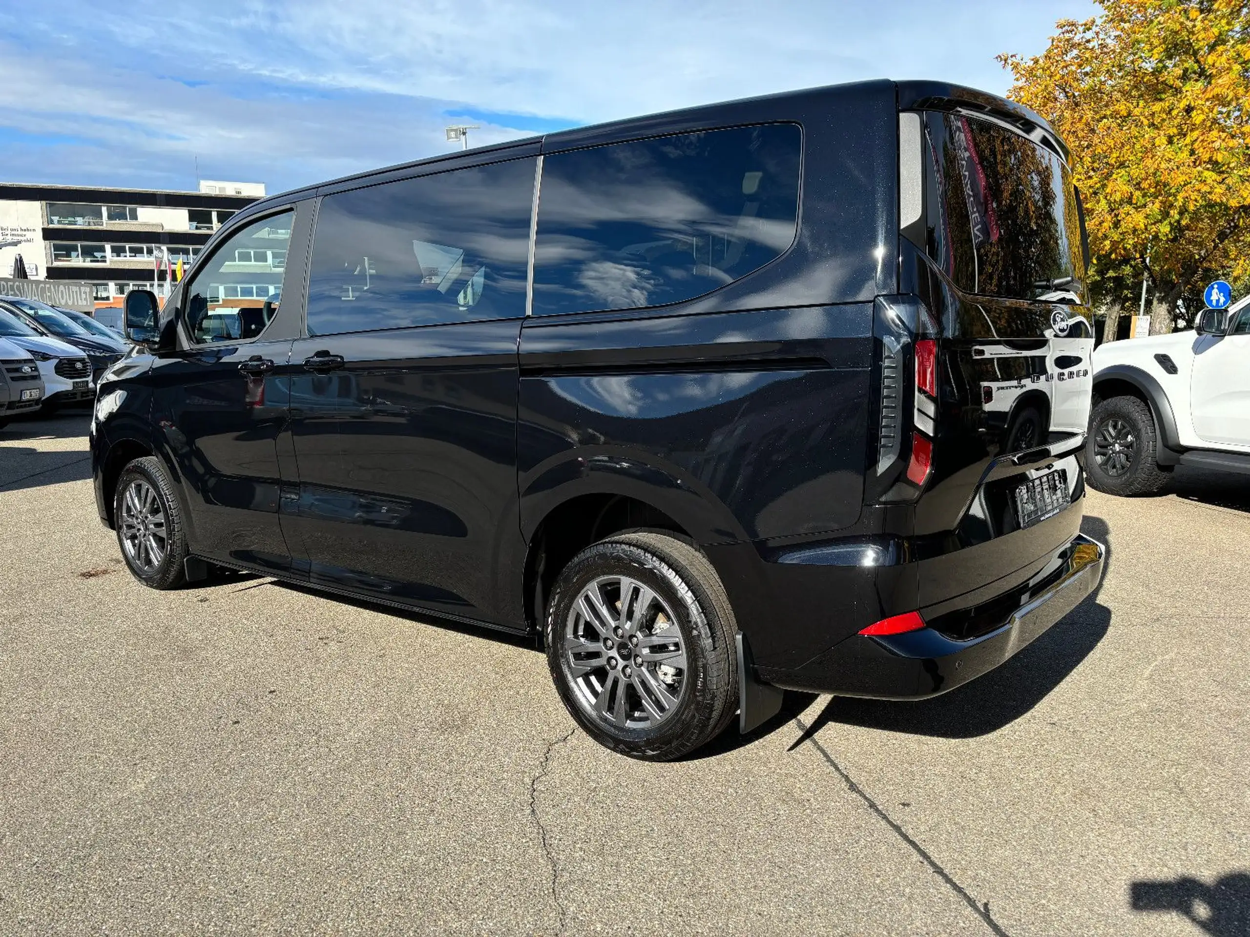 Ford - Tourneo Custom