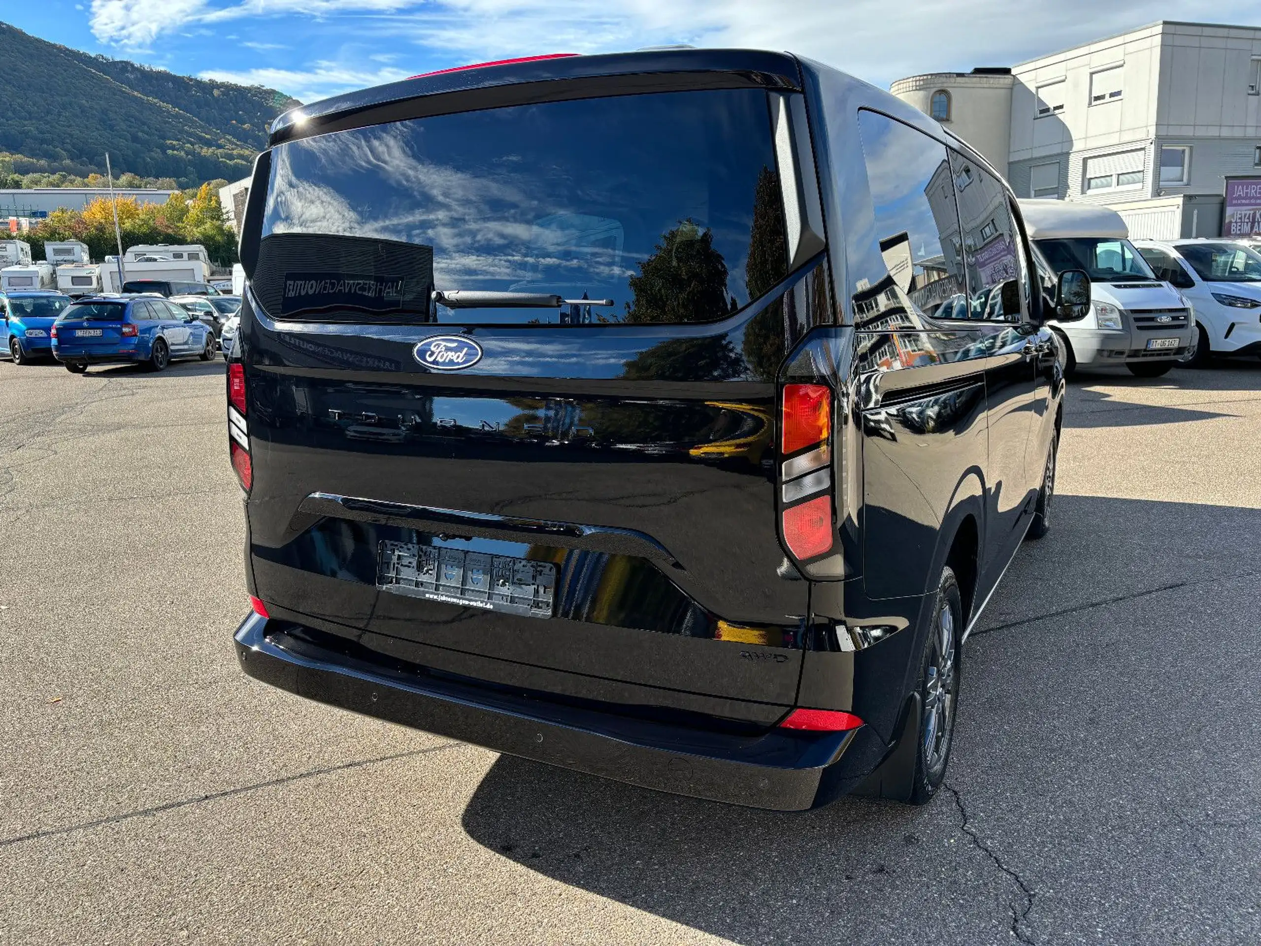 Ford - Tourneo Custom