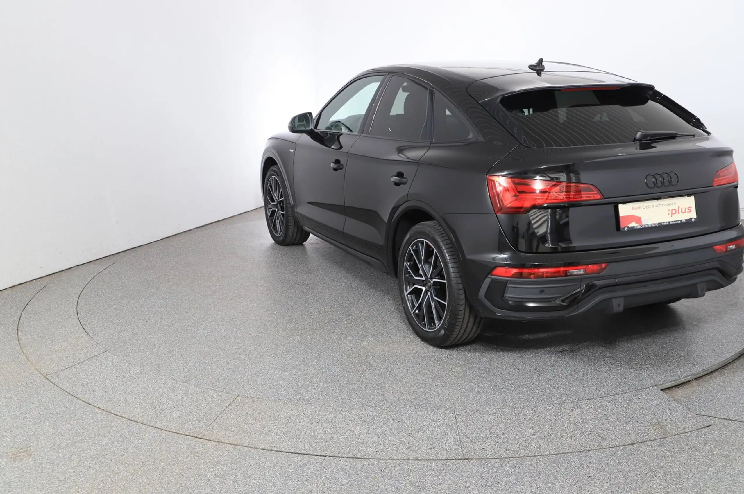 Audi - Q5