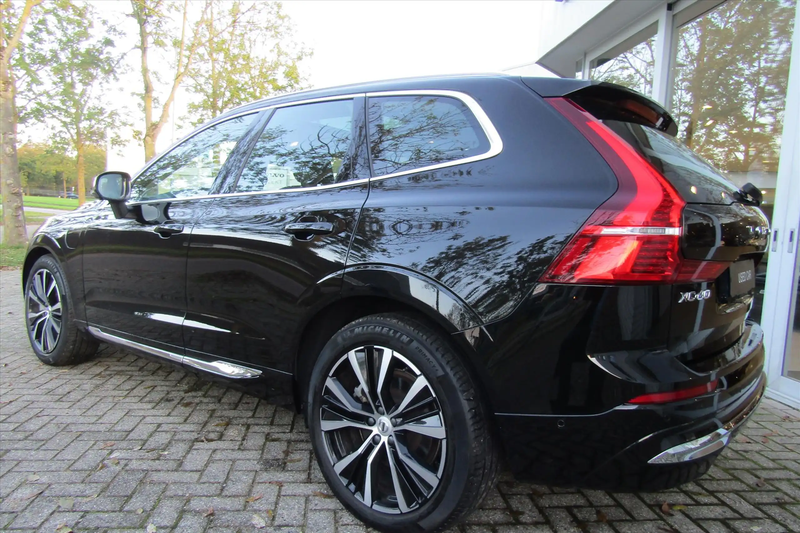 Volvo - XC60