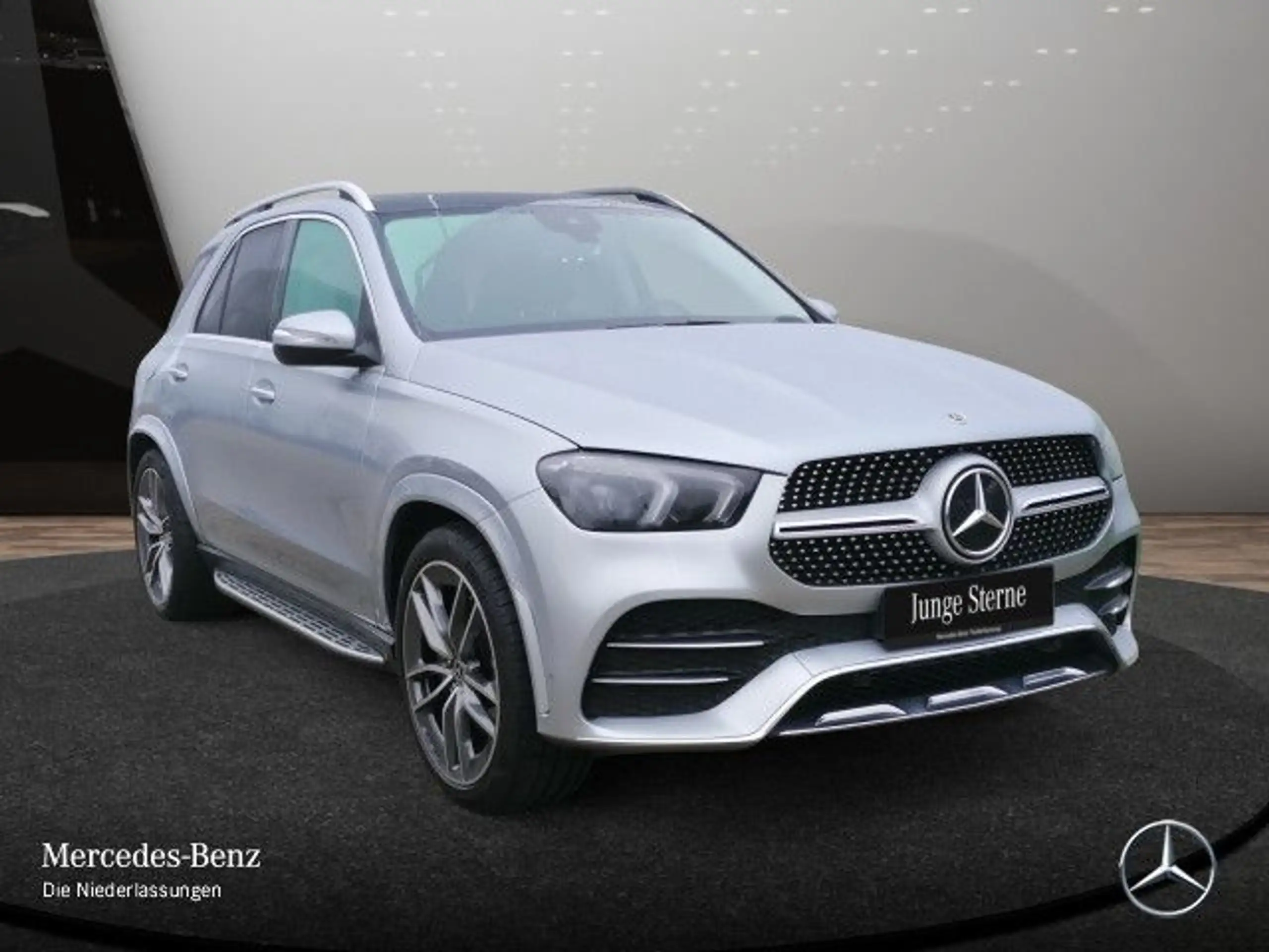 Mercedes-Benz - GLE 350