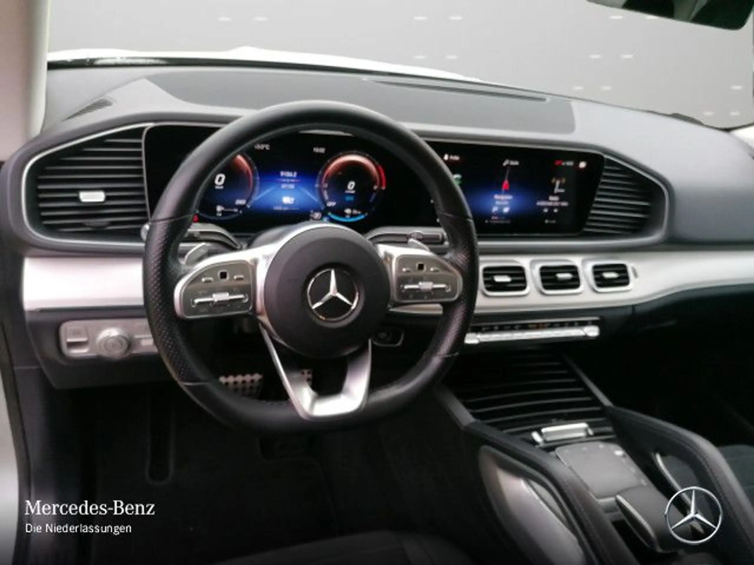 Mercedes-Benz - GLE 350