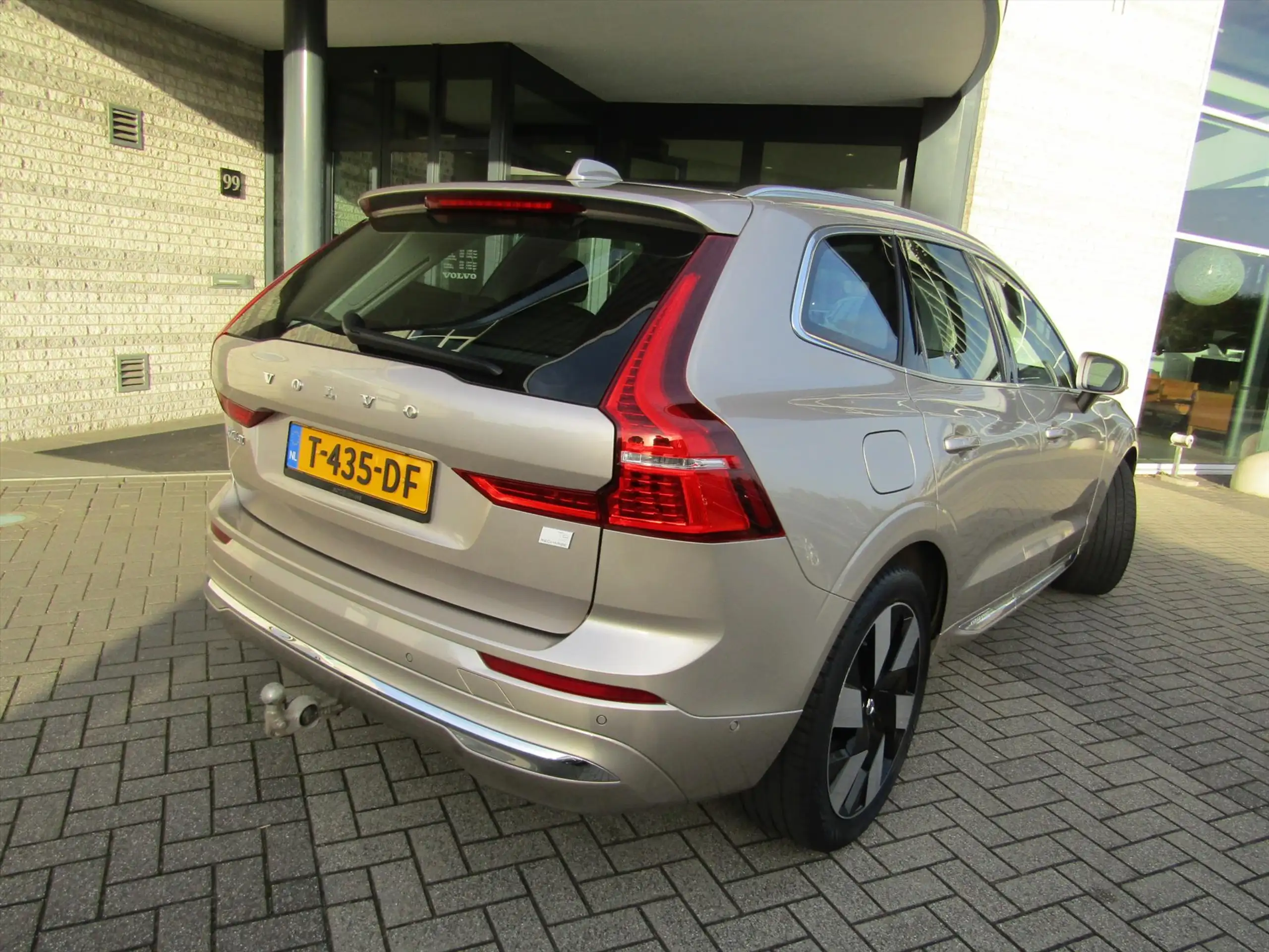 Volvo - XC60