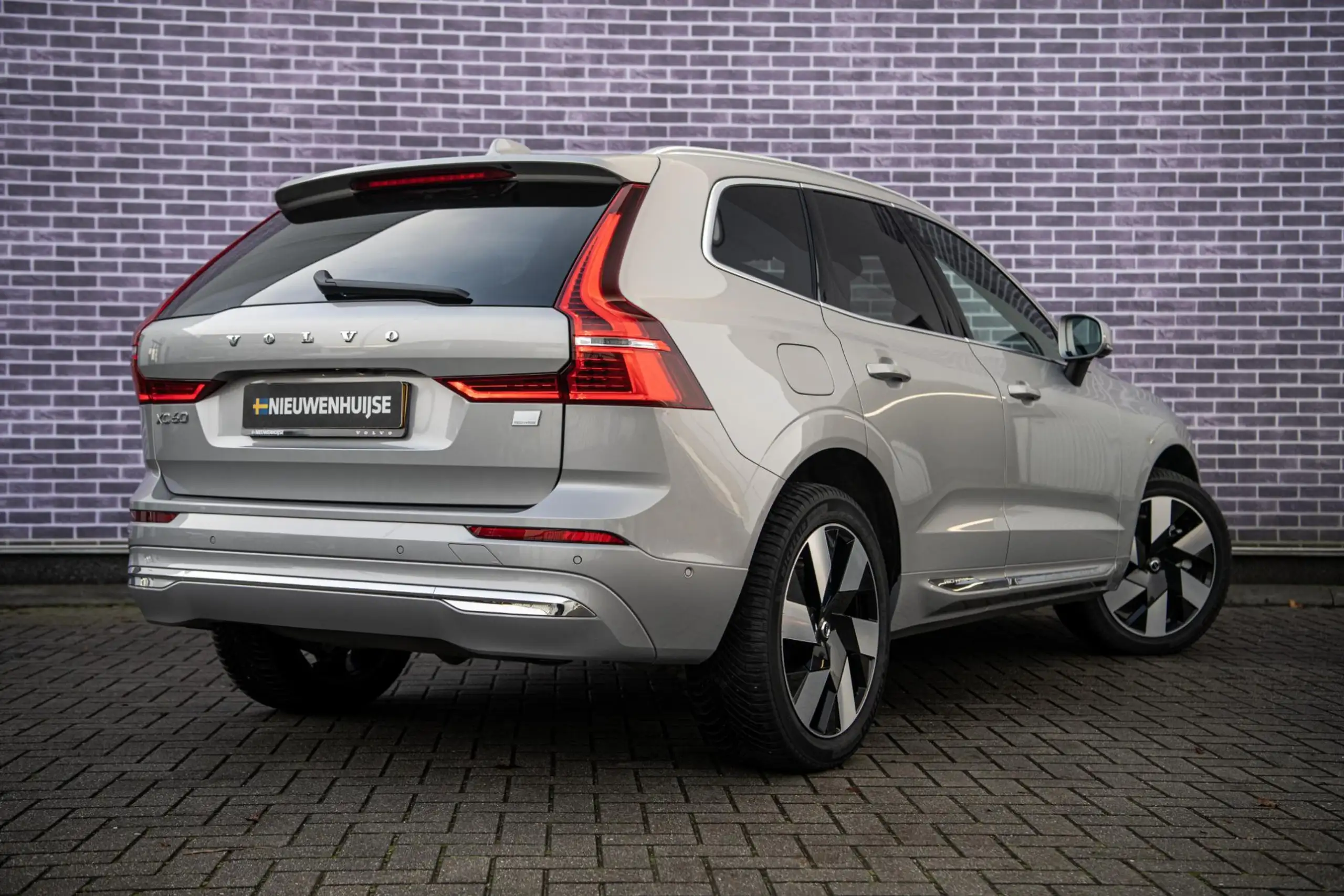 Volvo - XC60