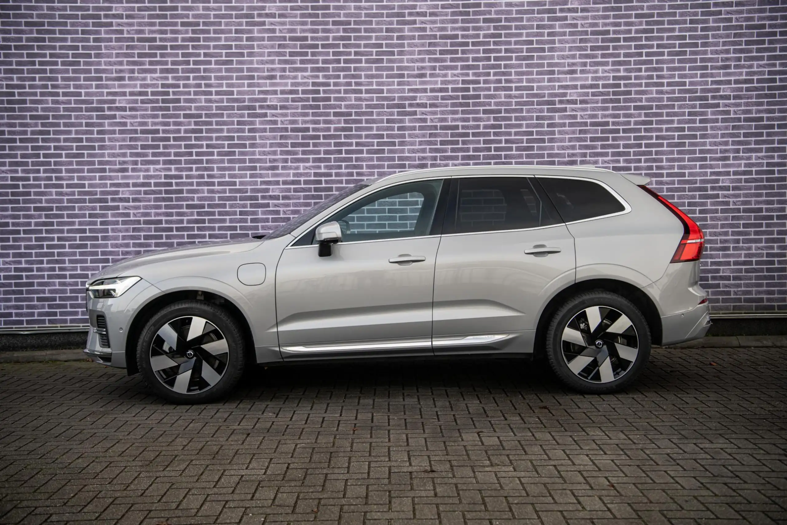 Volvo - XC60