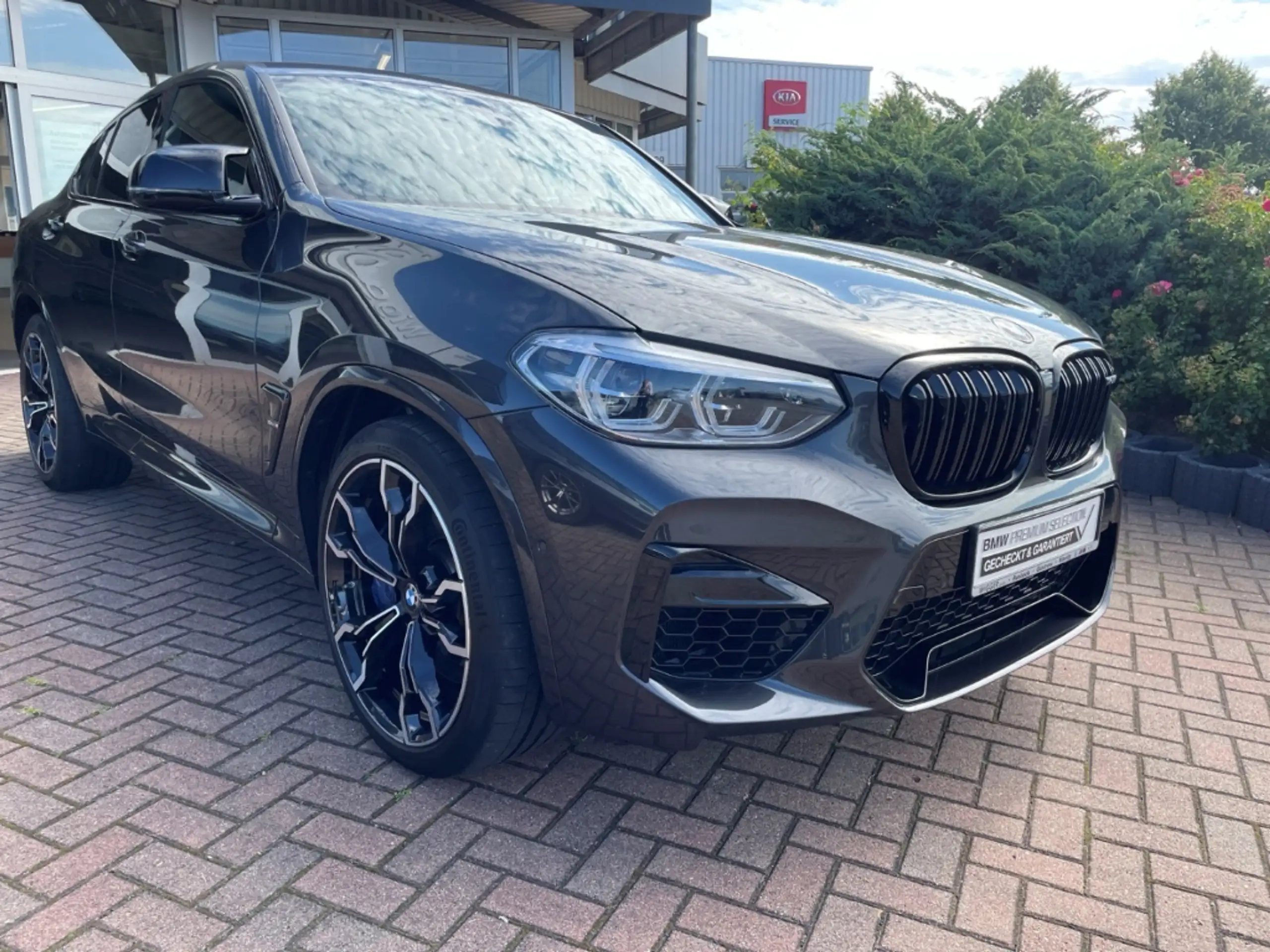 BMW - X4 M