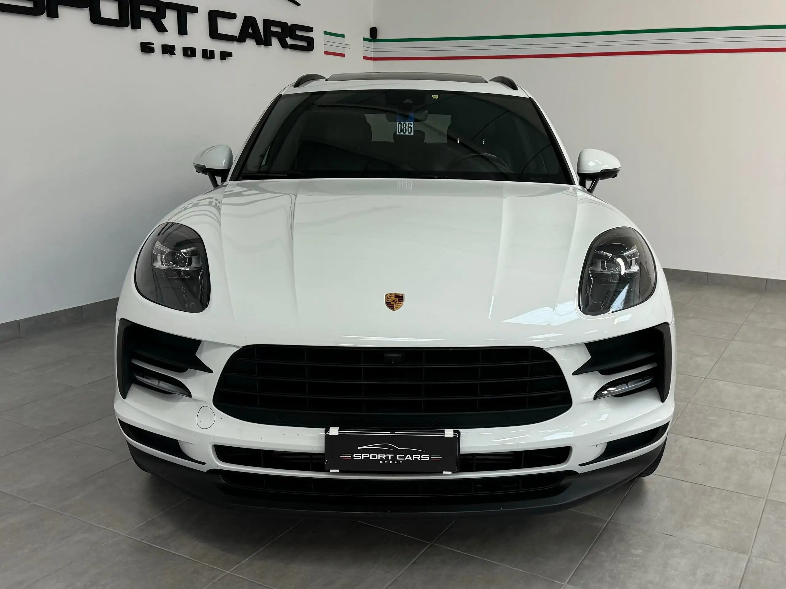 Porsche - Macan