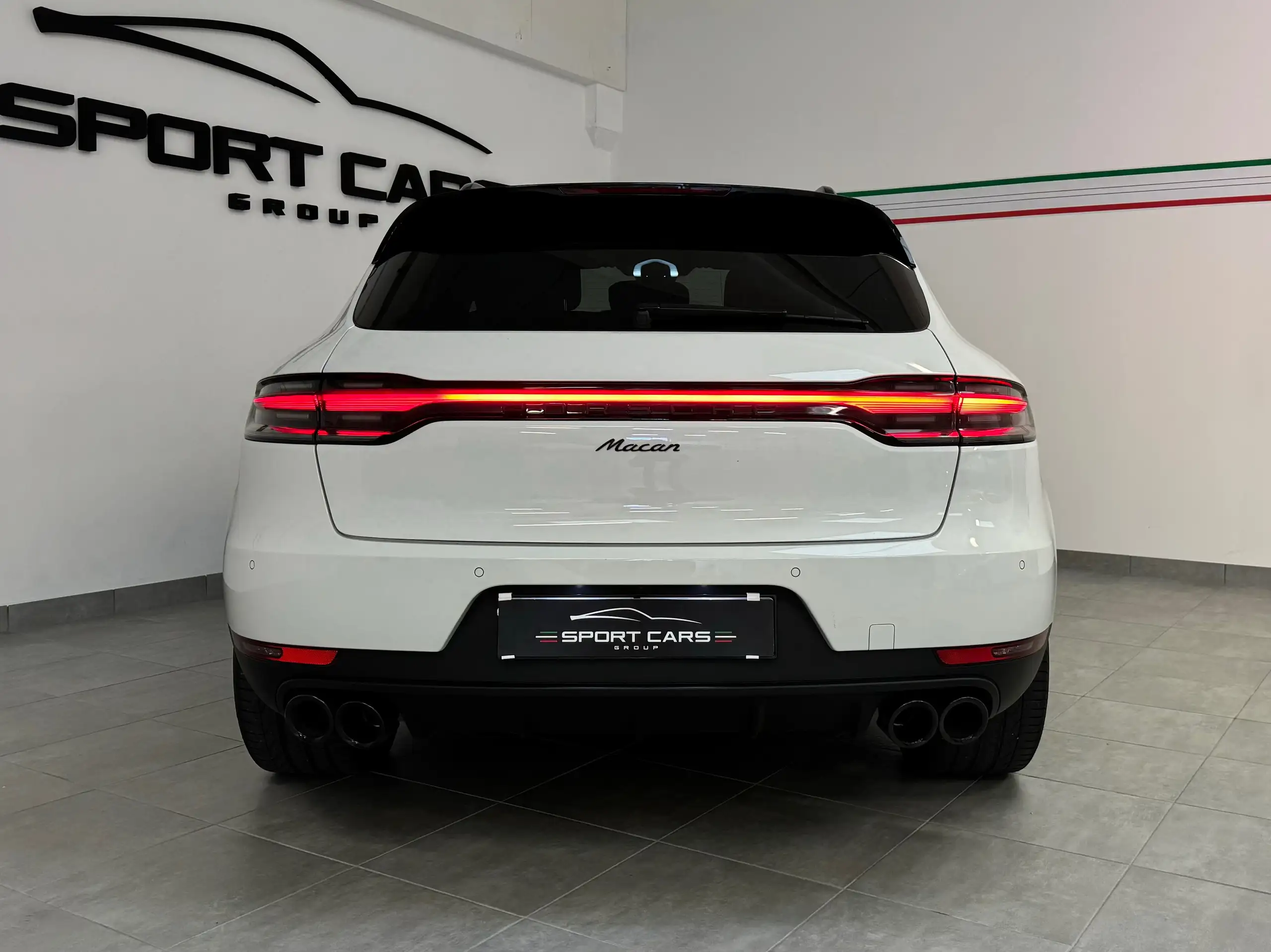 Porsche - Macan