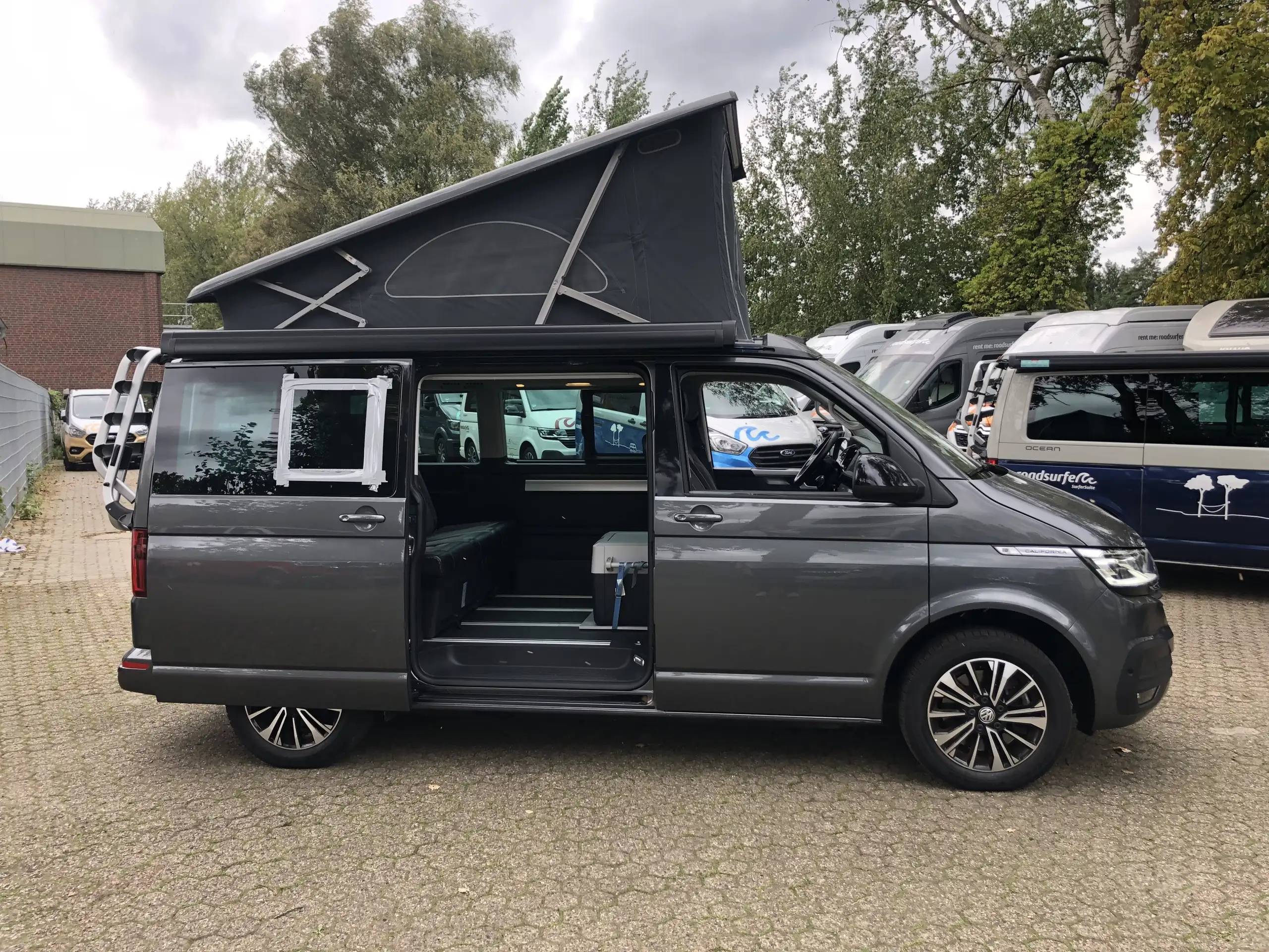 Volkswagen - T6.1 California