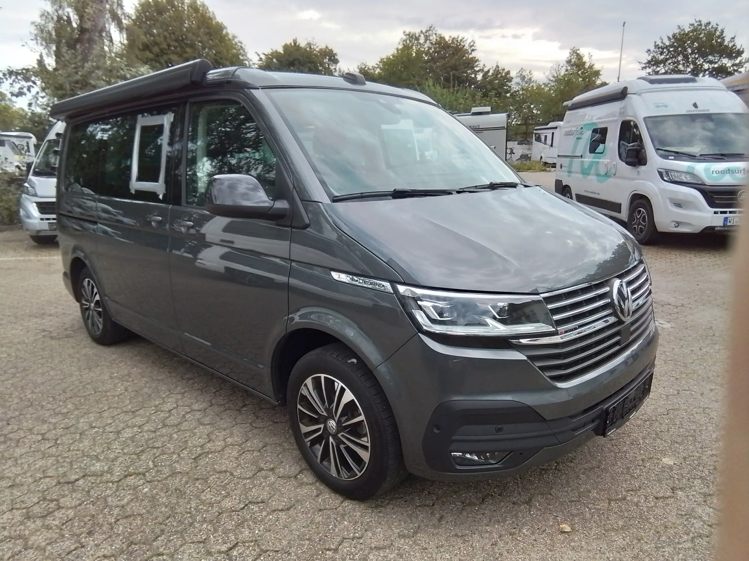 Volkswagen - T6.1 California