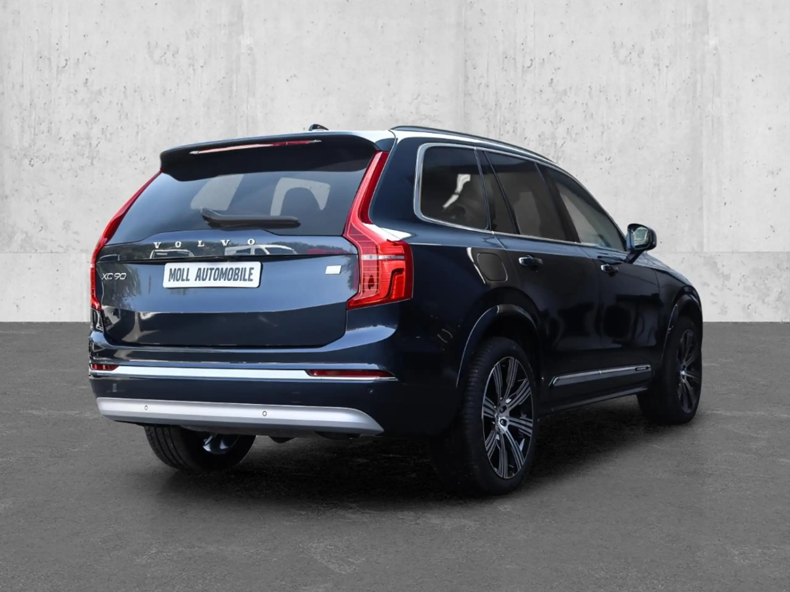 Volvo - XC90