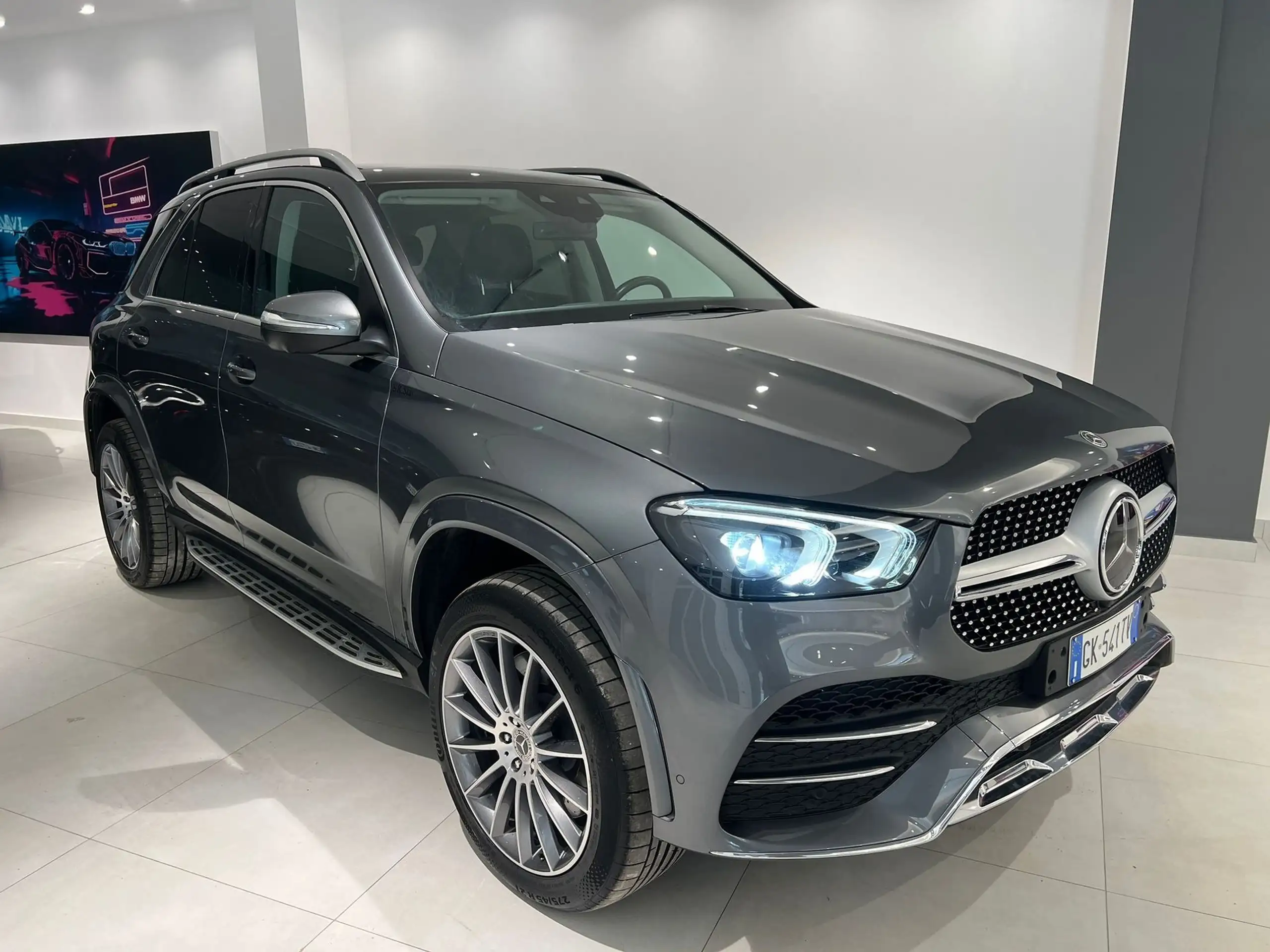 Mercedes-Benz - GLE 350