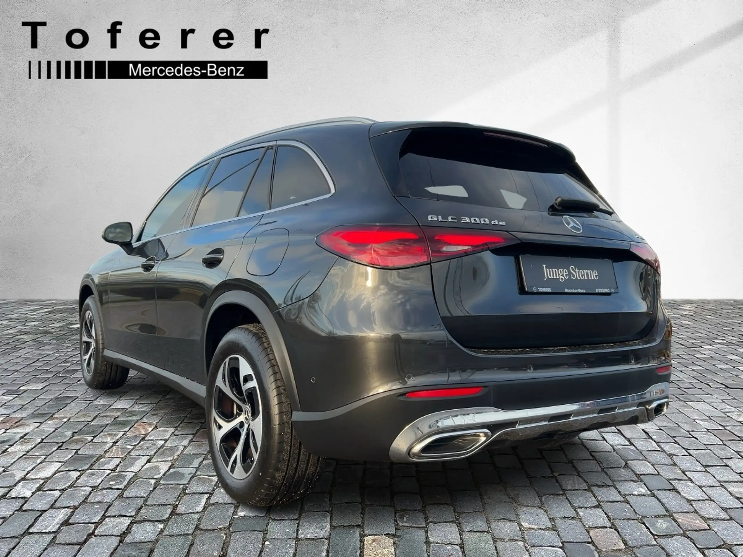 Mercedes-Benz - GLC 300