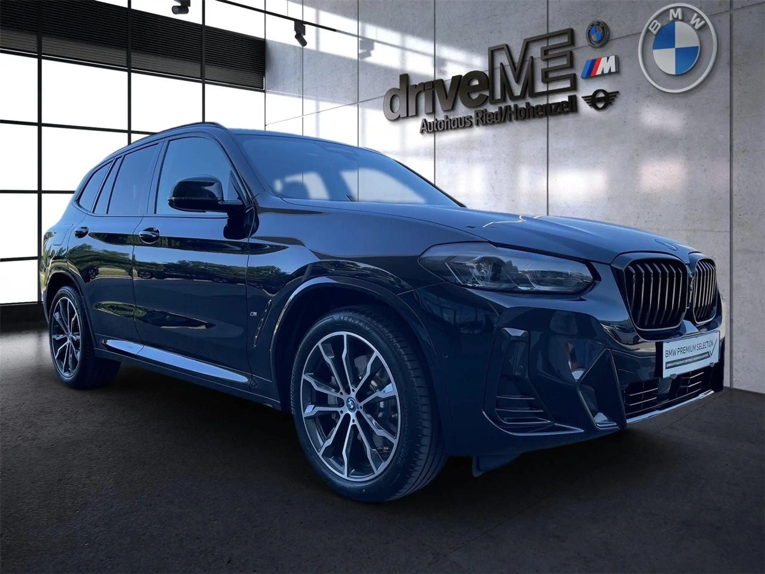 BMW - X3