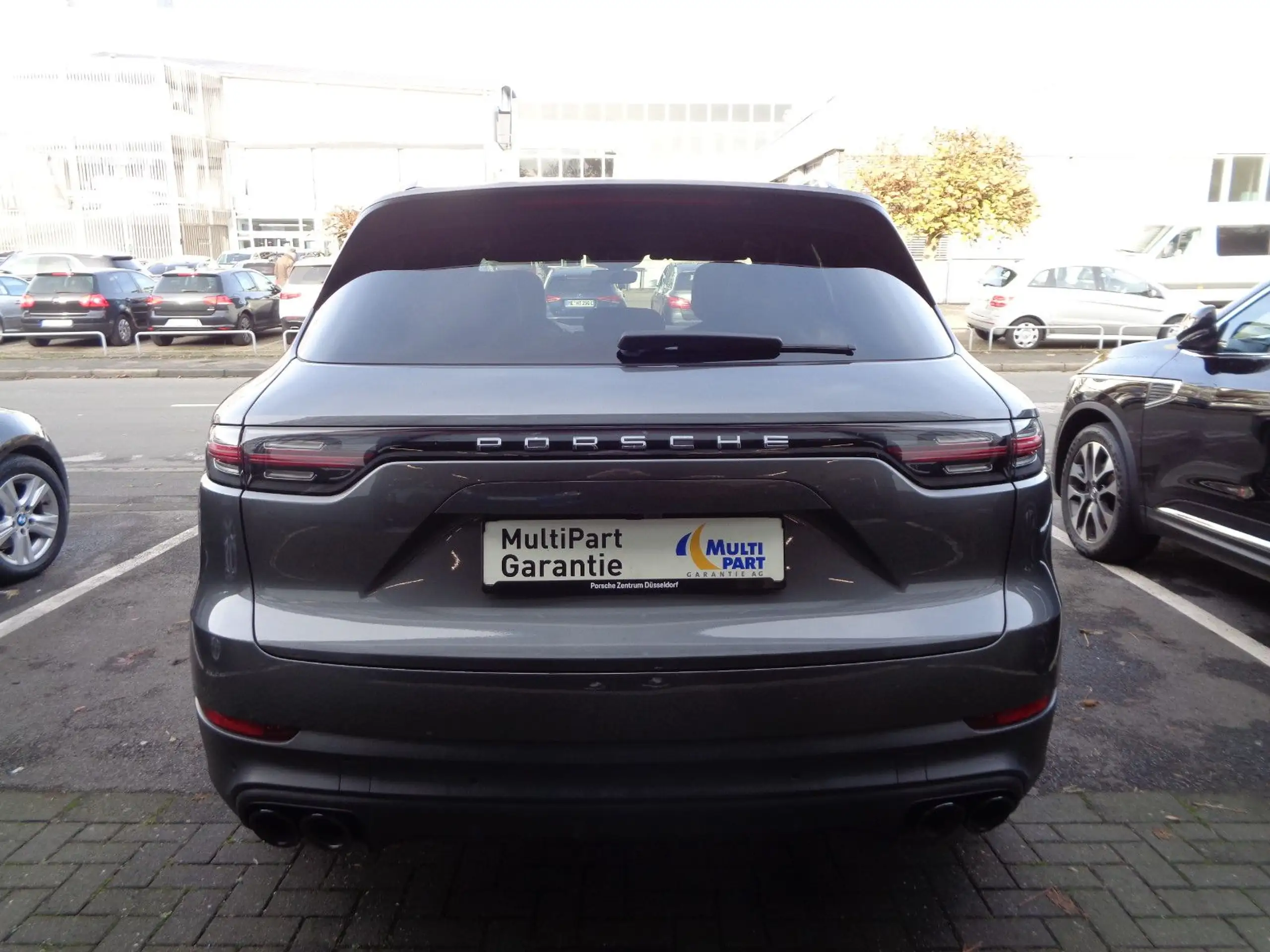 Porsche - Cayenne