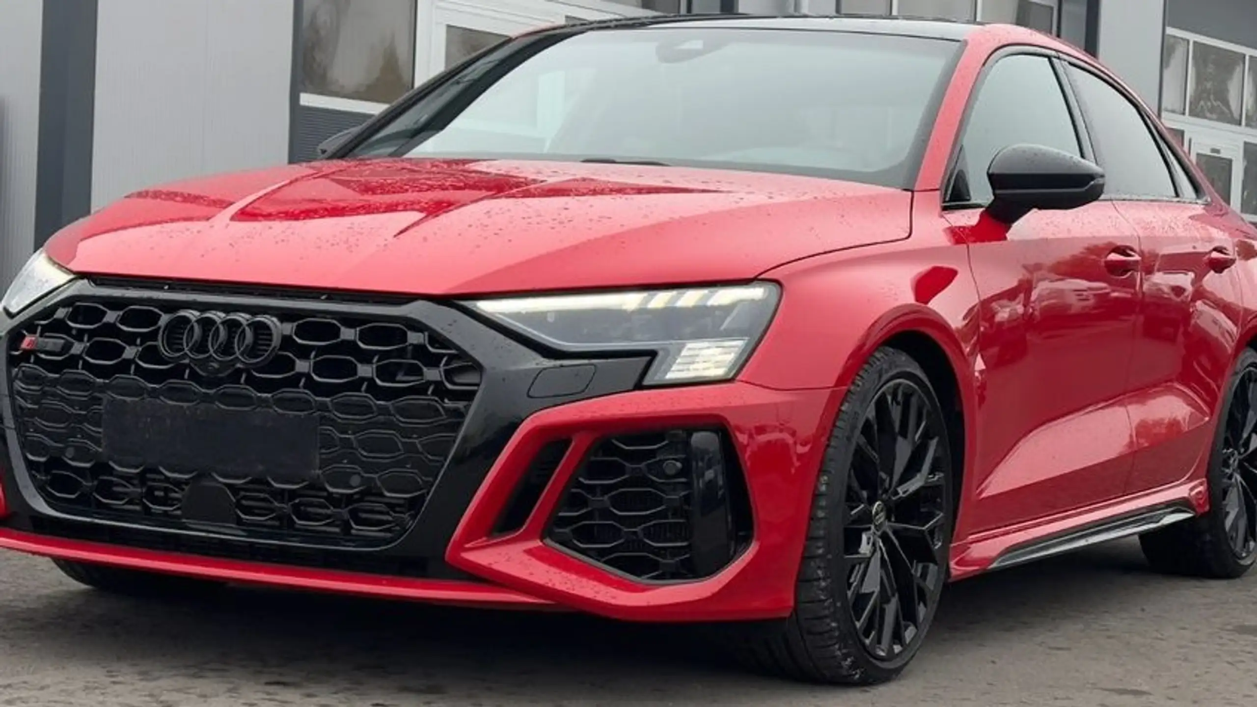 Audi - RS3