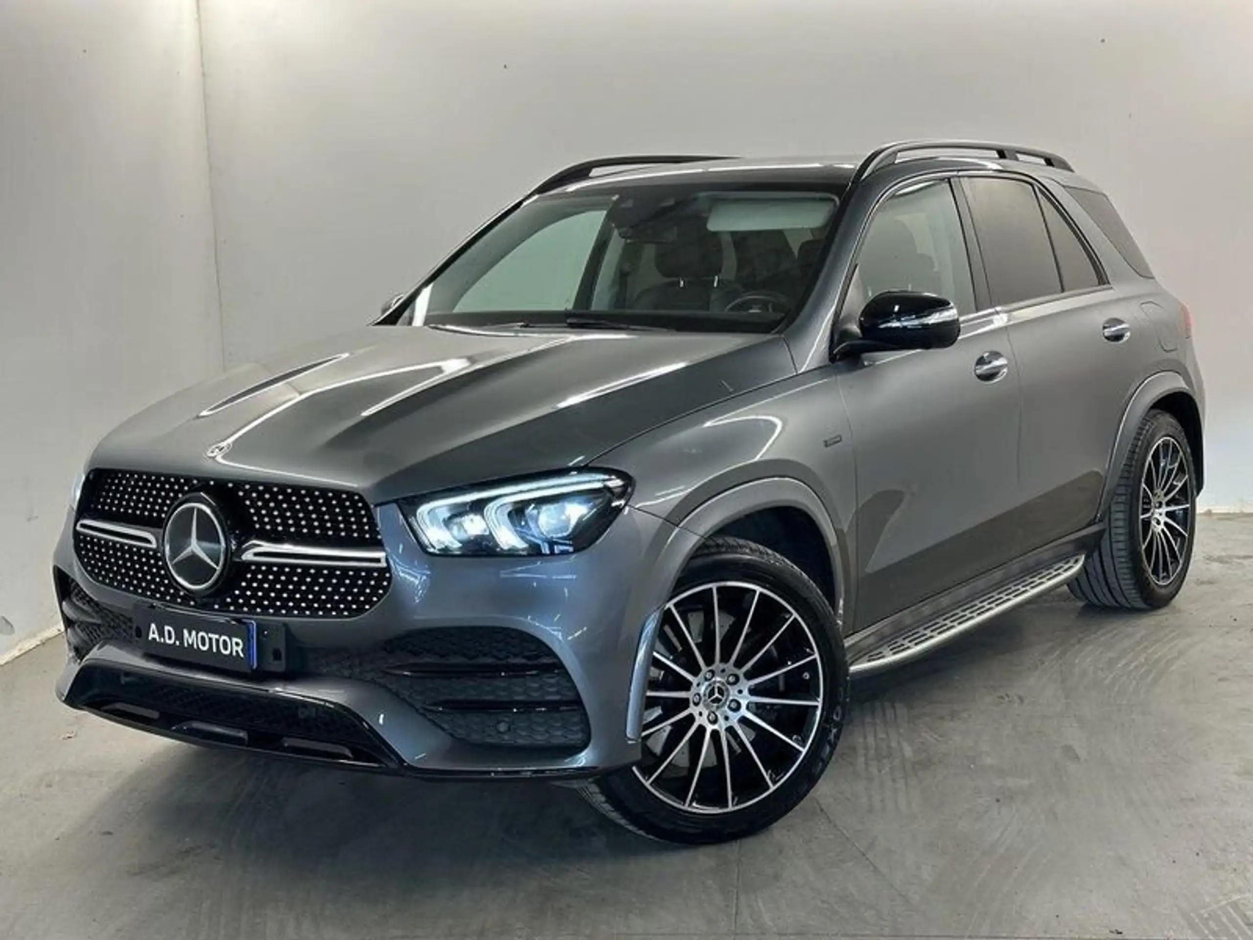 Mercedes-Benz - GLE 350