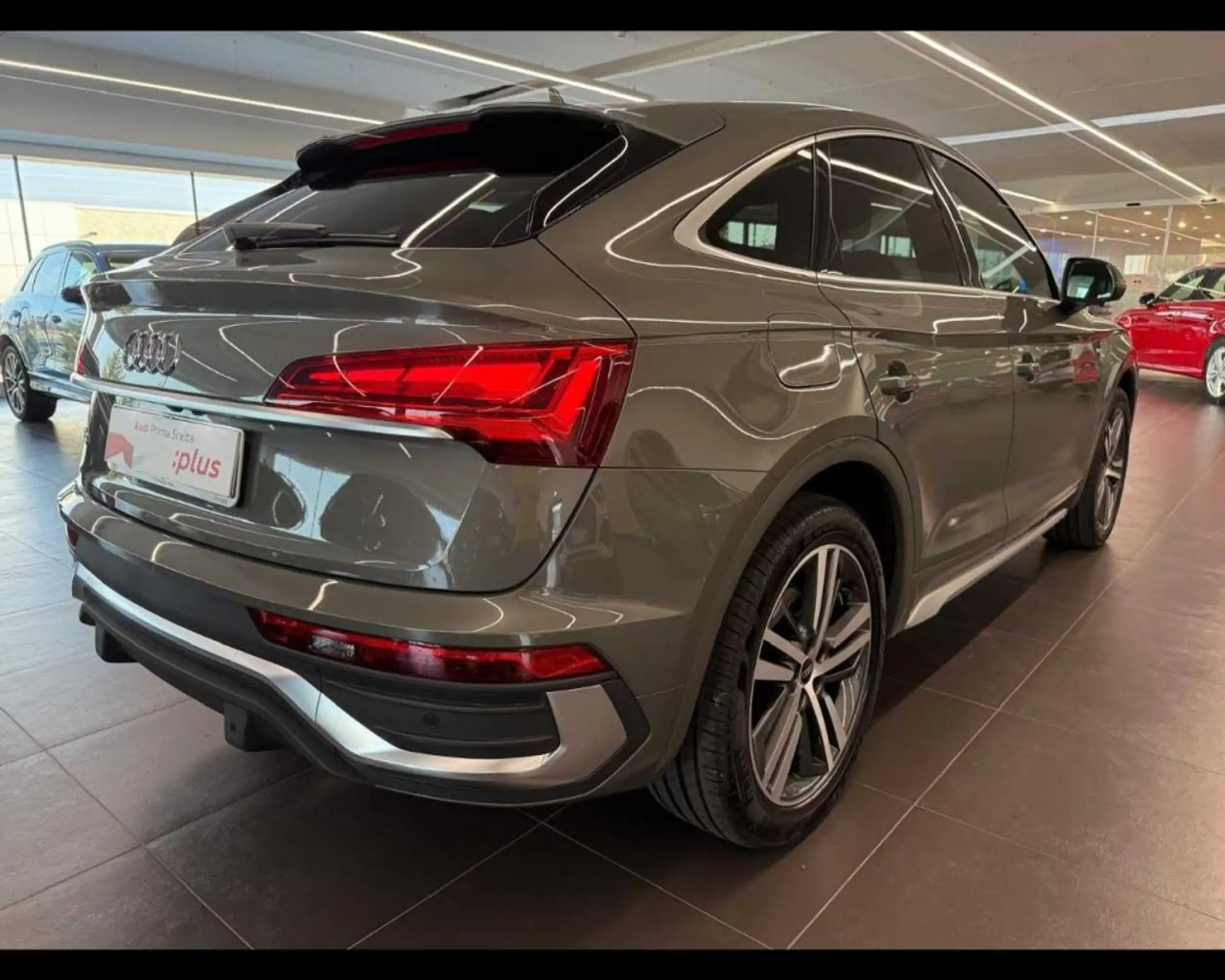 Audi - Q5