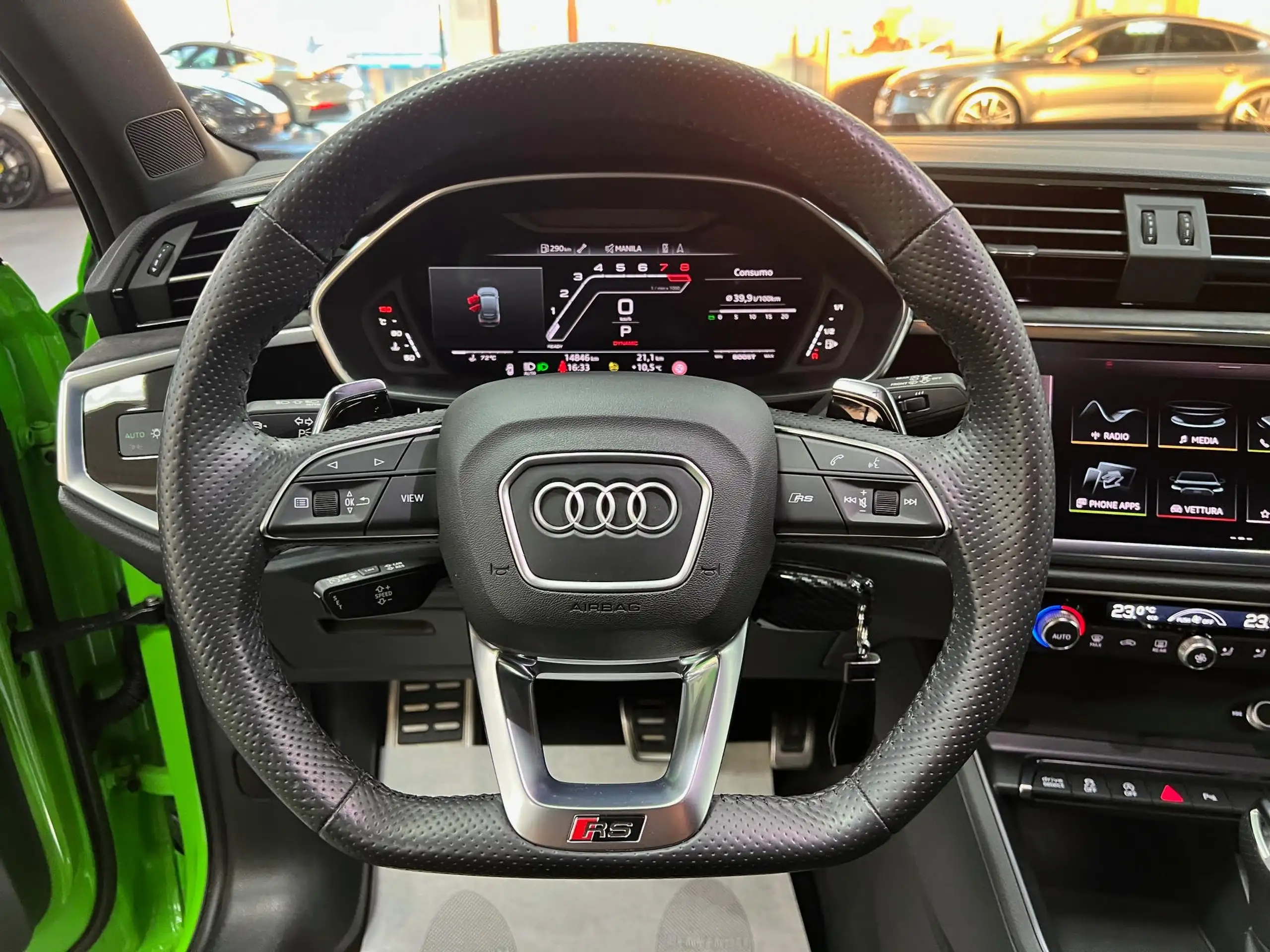 Audi - RS Q3