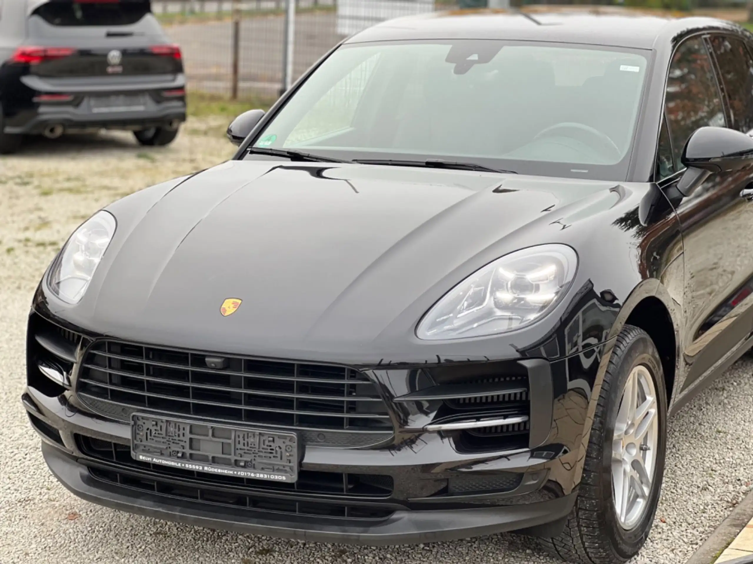 Porsche - Macan