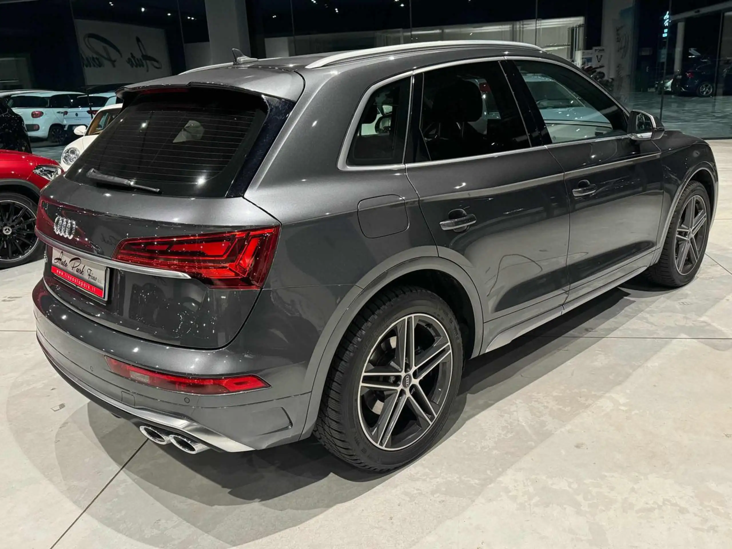 Audi - SQ5