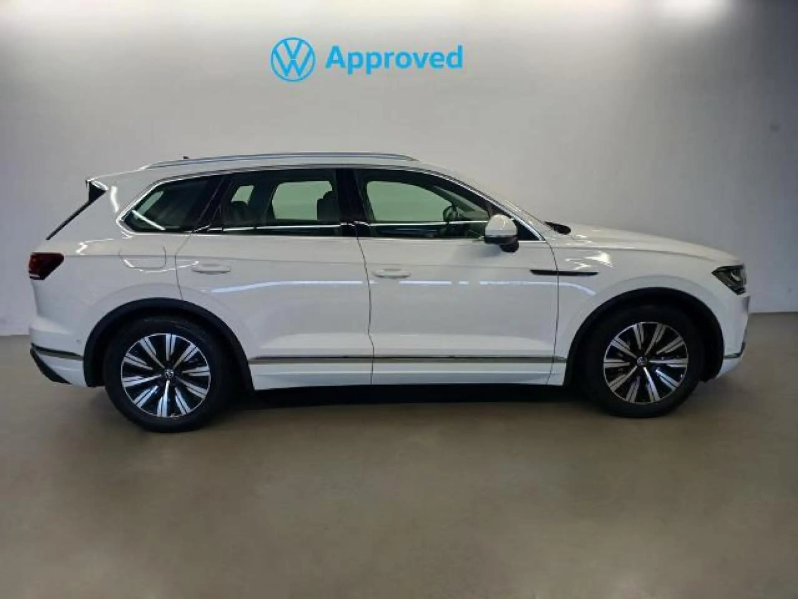 Volkswagen - Touareg