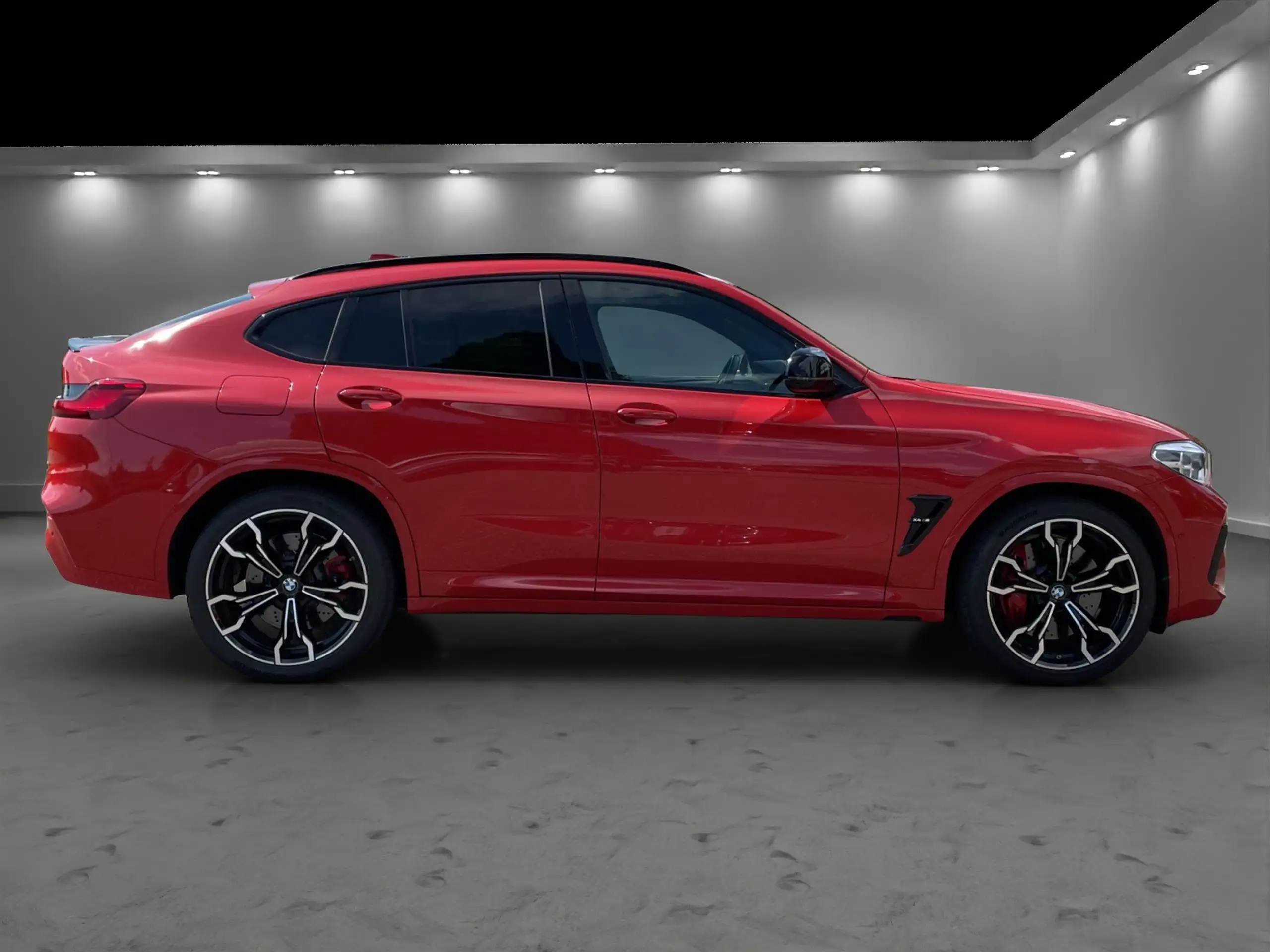 BMW - X4 M