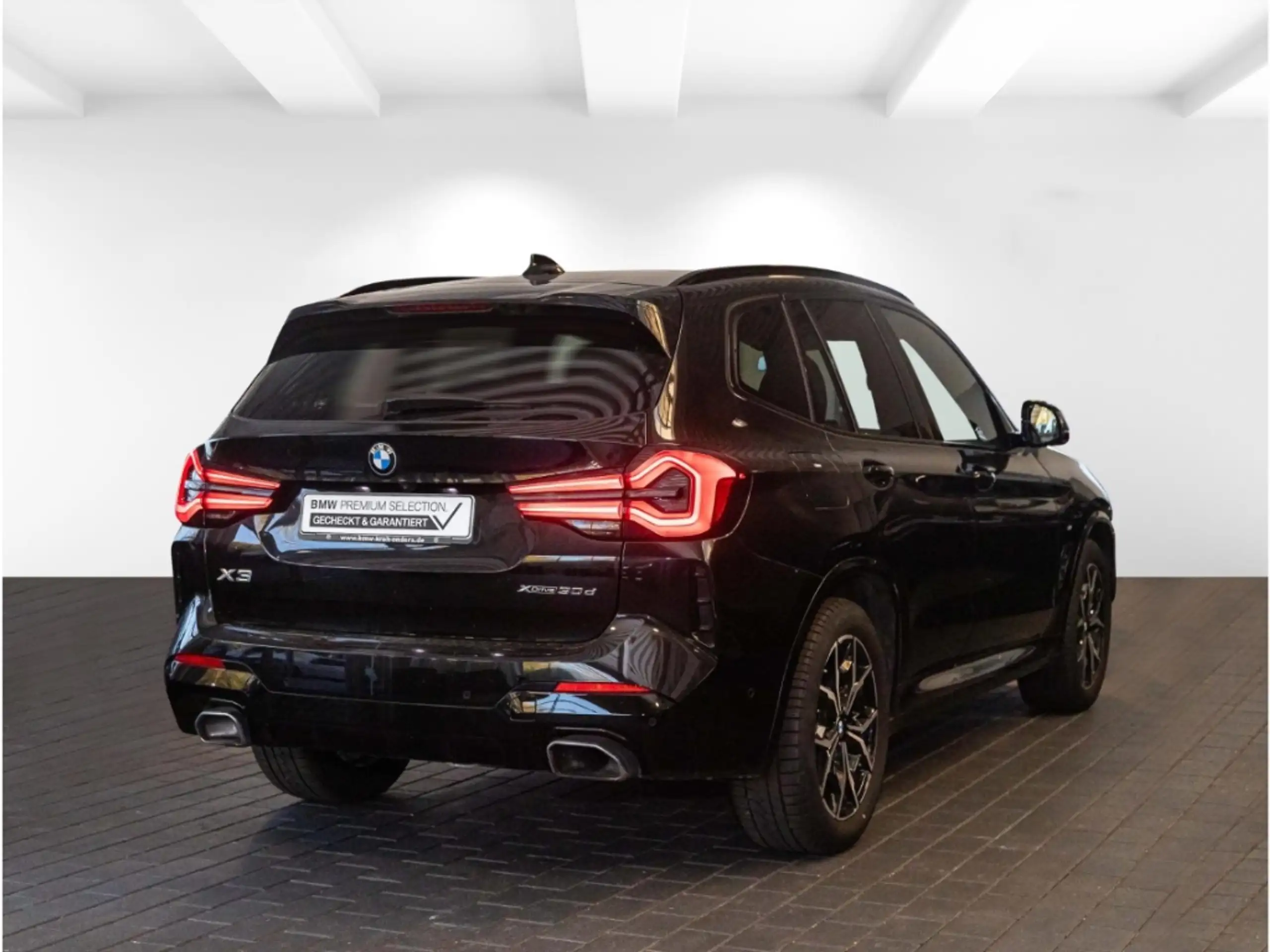 BMW - X3